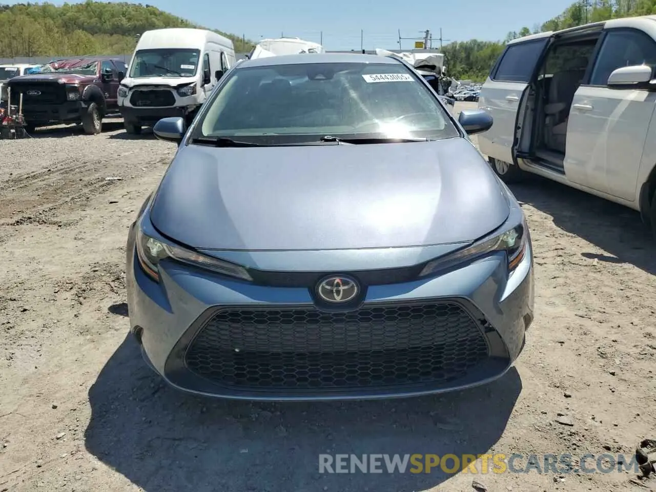 5 Photograph of a damaged car 5YFEPRAE4LP107093 TOYOTA COROLLA 2020