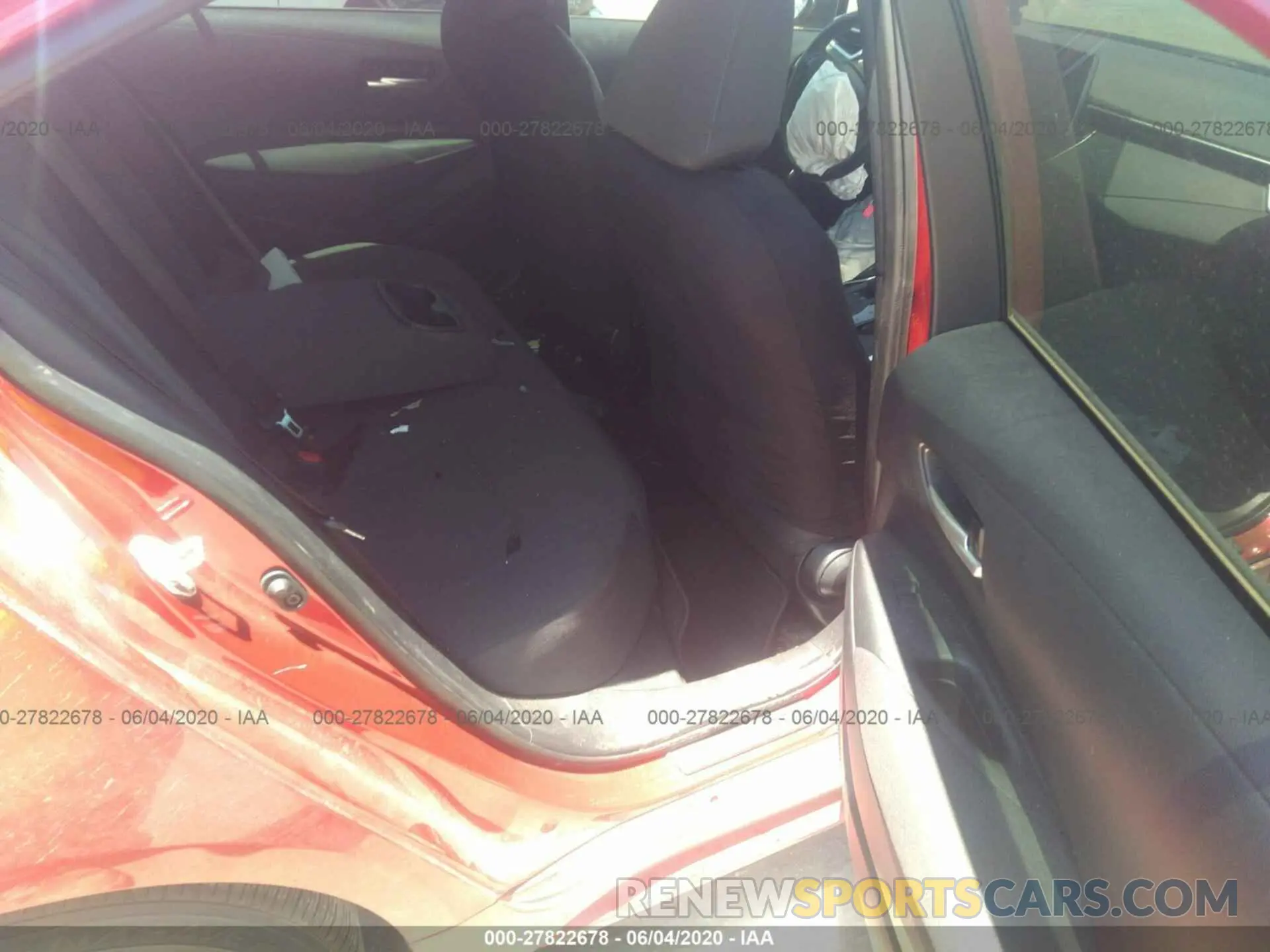 8 Photograph of a damaged car 5YFEPRAE4LP110849 TOYOTA COROLLA 2020