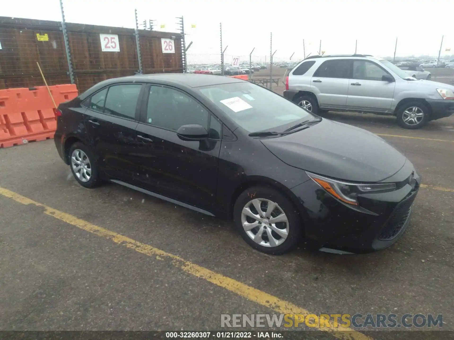 1 Photograph of a damaged car 5YFEPRAE4LP120474 TOYOTA COROLLA 2020