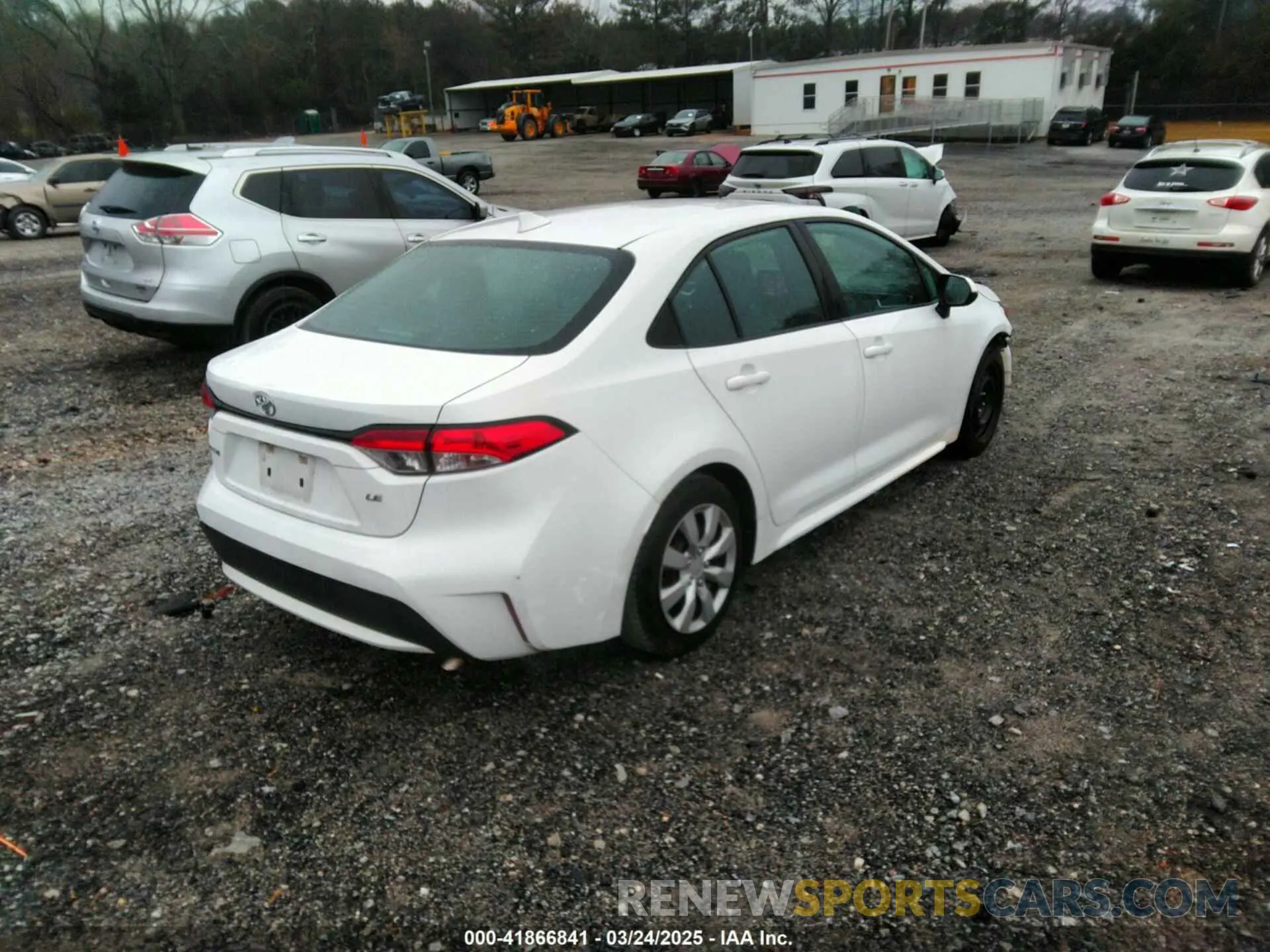 4 Photograph of a damaged car 5YFEPRAE4LP120653 TOYOTA COROLLA 2020