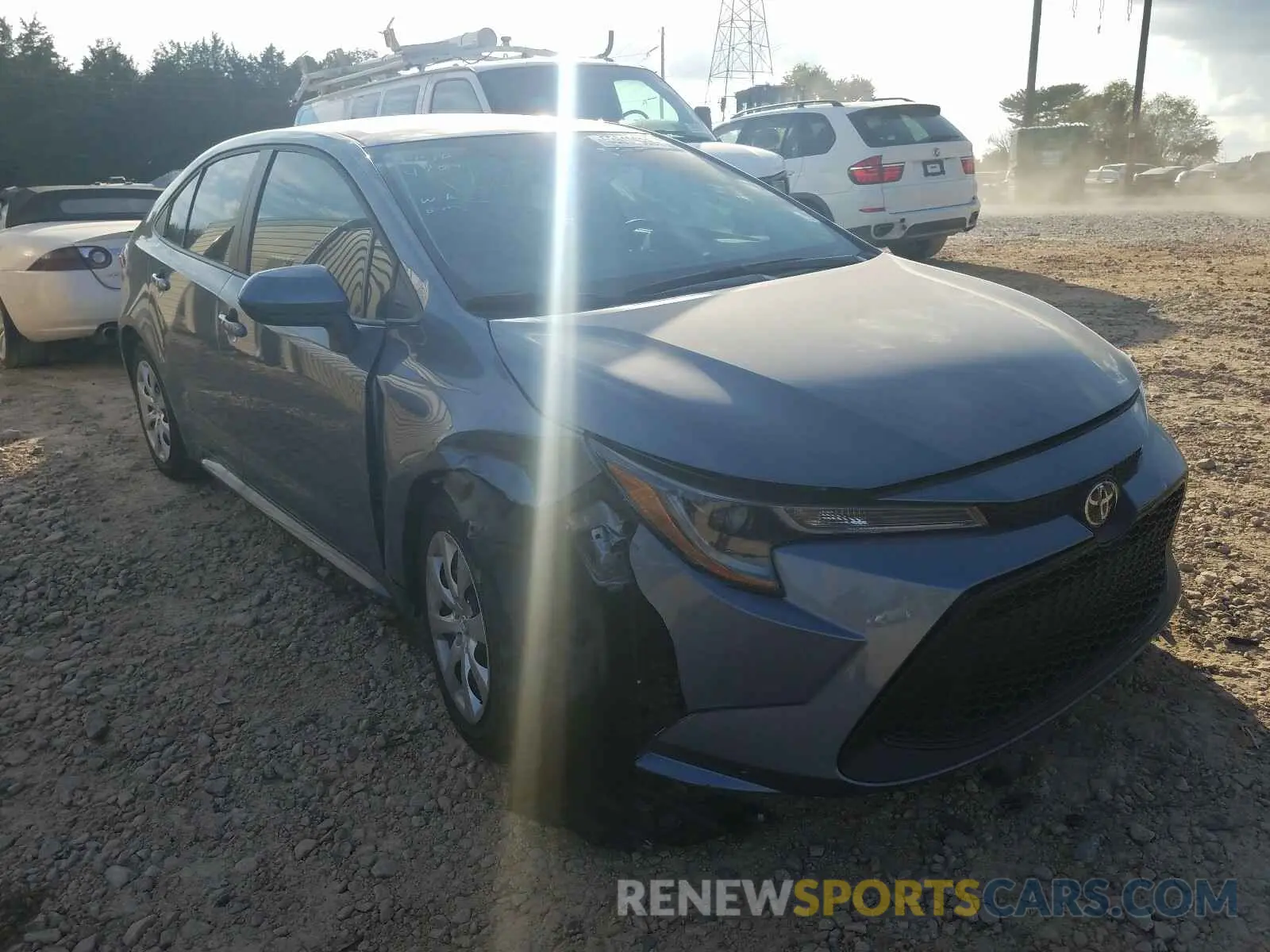 1 Photograph of a damaged car 5YFEPRAE4LP124704 TOYOTA COROLLA 2020
