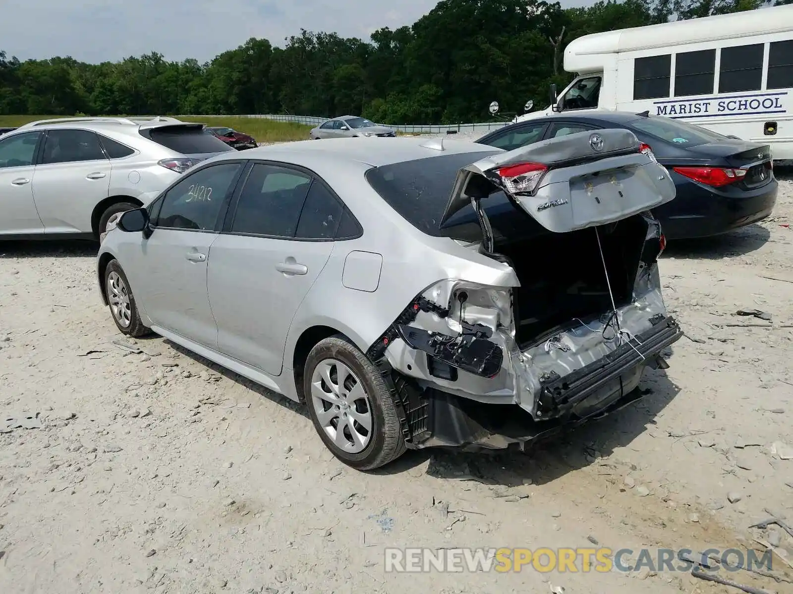 3 Photograph of a damaged car 5YFEPRAE4LP127585 TOYOTA COROLLA 2020