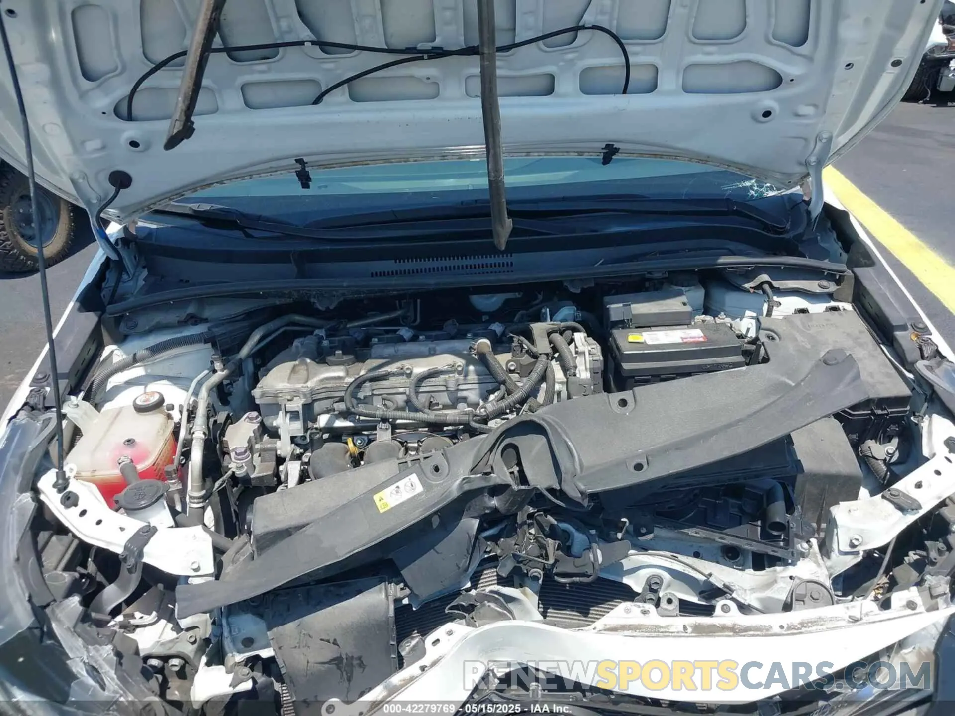 10 Photograph of a damaged car 5YFEPRAE4LP128560 TOYOTA COROLLA 2020