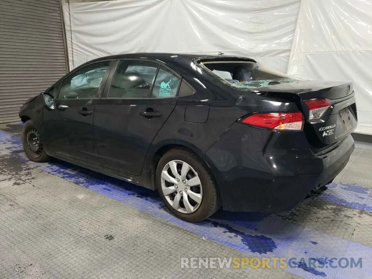 2 Photograph of a damaged car 5YFEPRAE4LP129627 TOYOTA COROLLA 2020