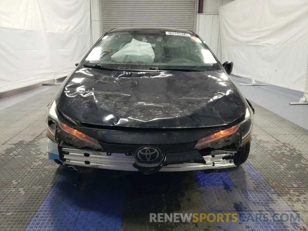 5 Photograph of a damaged car 5YFEPRAE4LP129627 TOYOTA COROLLA 2020