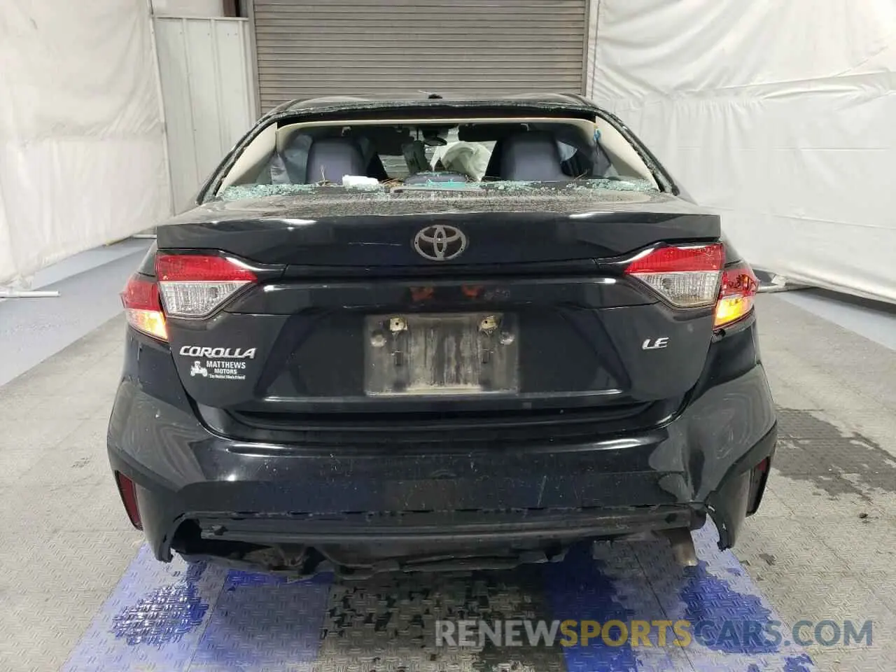 6 Photograph of a damaged car 5YFEPRAE4LP129627 TOYOTA COROLLA 2020