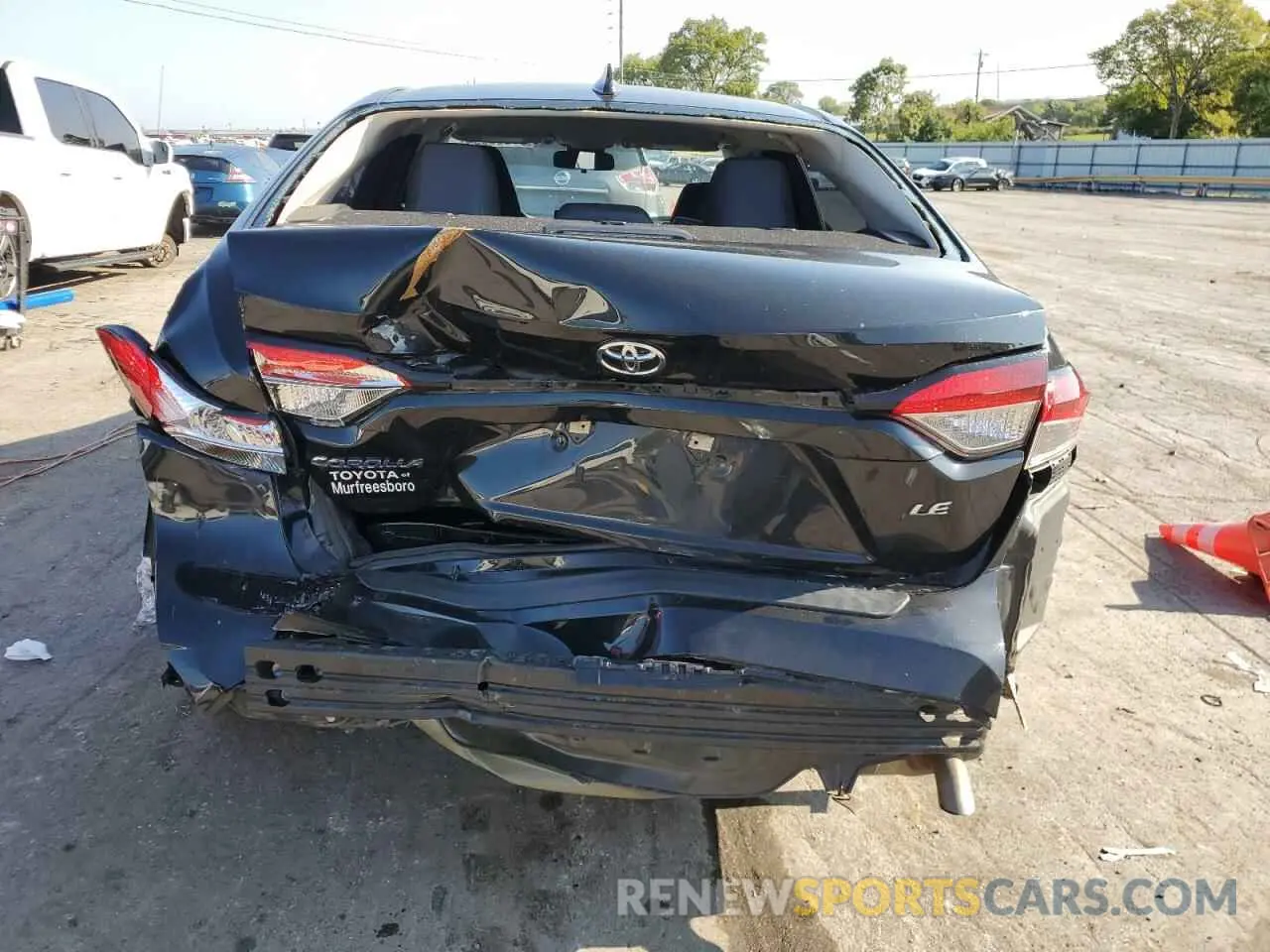 6 Photograph of a damaged car 5YFEPRAE4LP130759 TOYOTA COROLLA 2020