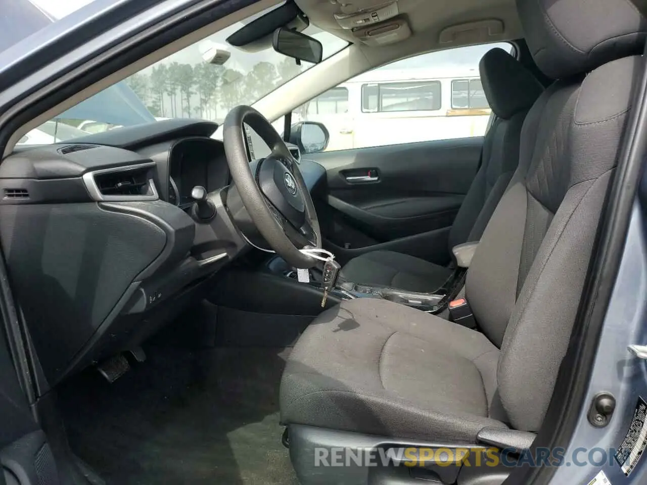 7 Photograph of a damaged car 5YFEPRAE5LP010842 TOYOTA COROLLA 2020