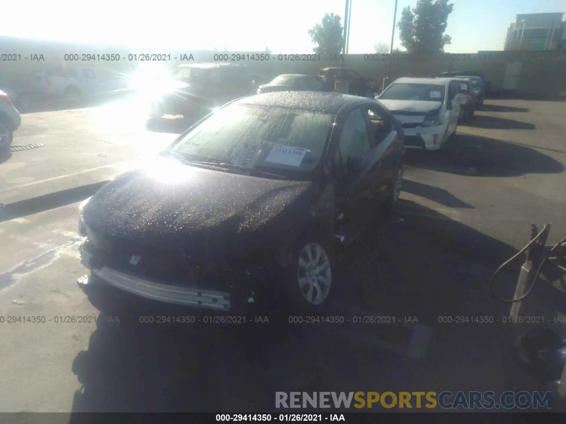 2 Photograph of a damaged car 5YFEPRAE5LP028192 TOYOTA COROLLA 2020