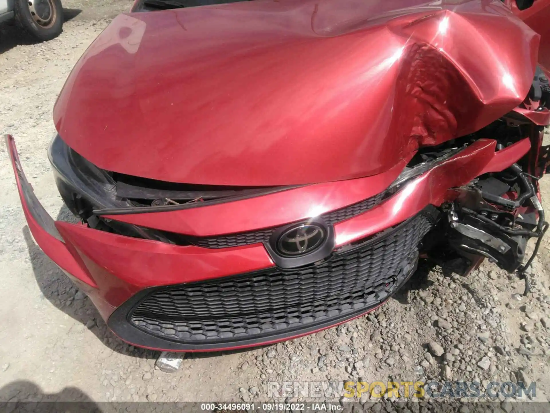 6 Photograph of a damaged car 5YFEPRAE5LP049866 TOYOTA COROLLA 2020