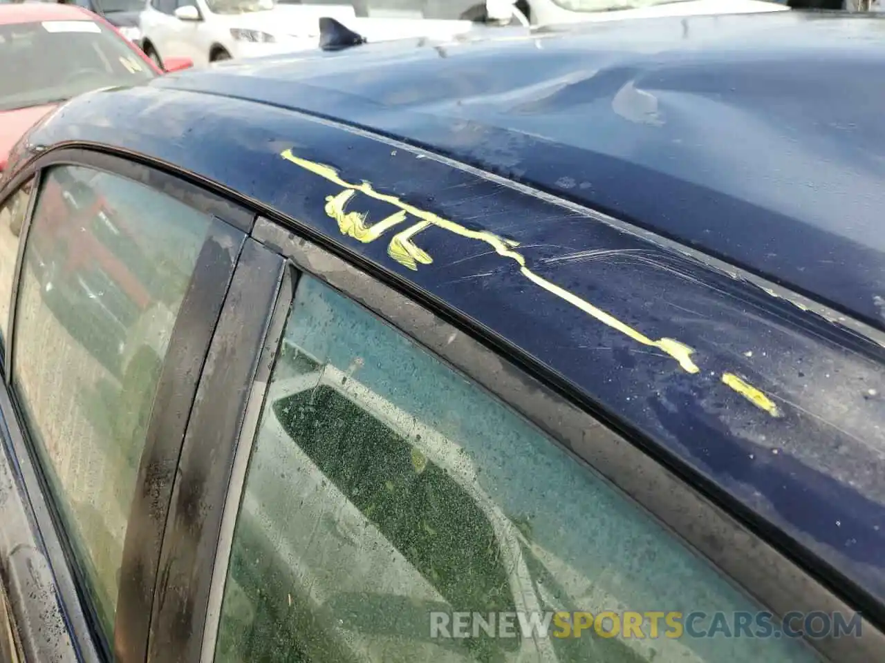 9 Photograph of a damaged car 5YFEPRAE5LP060513 TOYOTA COROLLA 2020