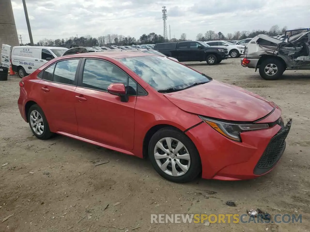 4 Photograph of a damaged car 5YFEPRAE5LP064058 TOYOTA COROLLA 2020