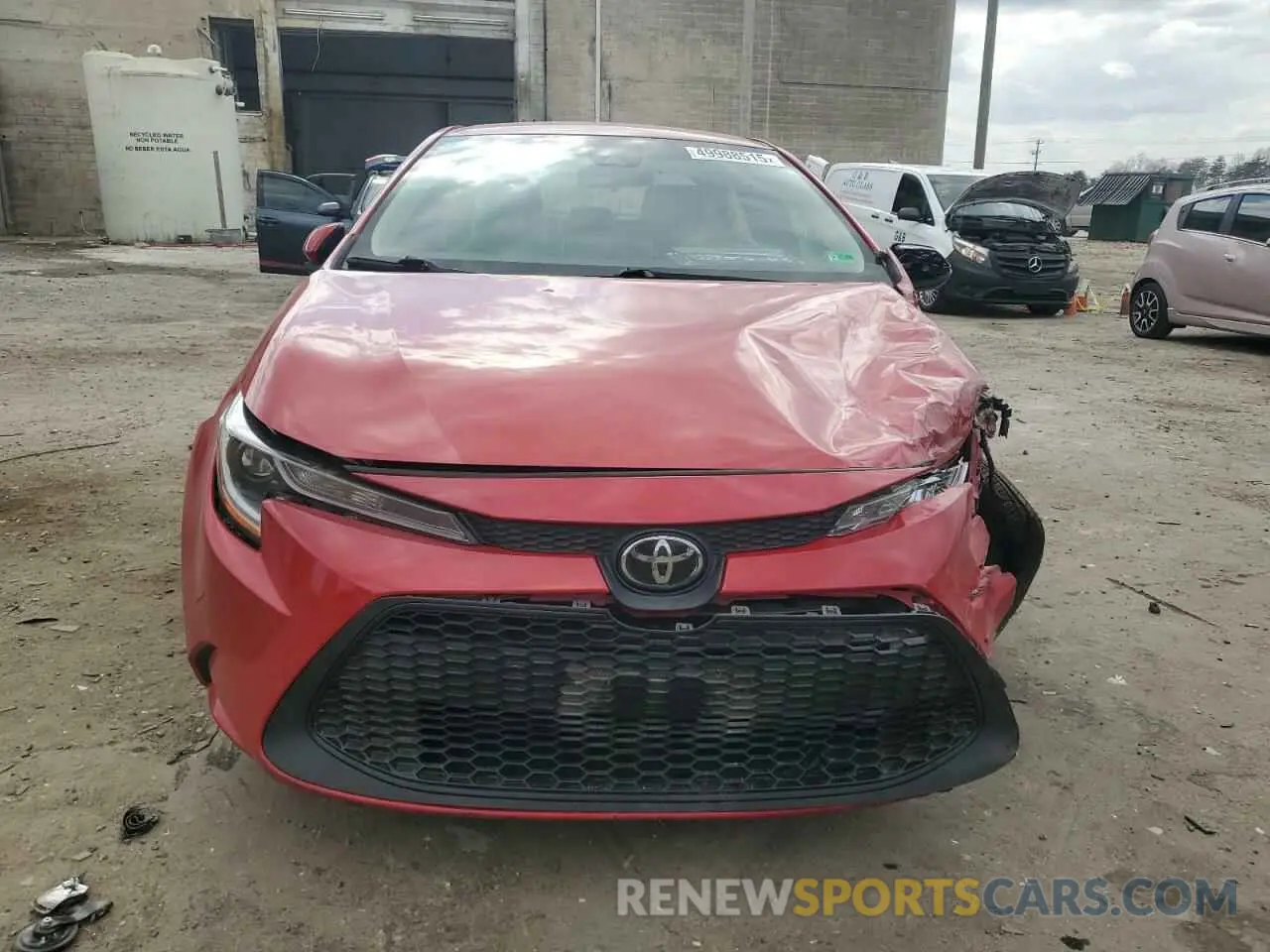 5 Photograph of a damaged car 5YFEPRAE5LP064058 TOYOTA COROLLA 2020
