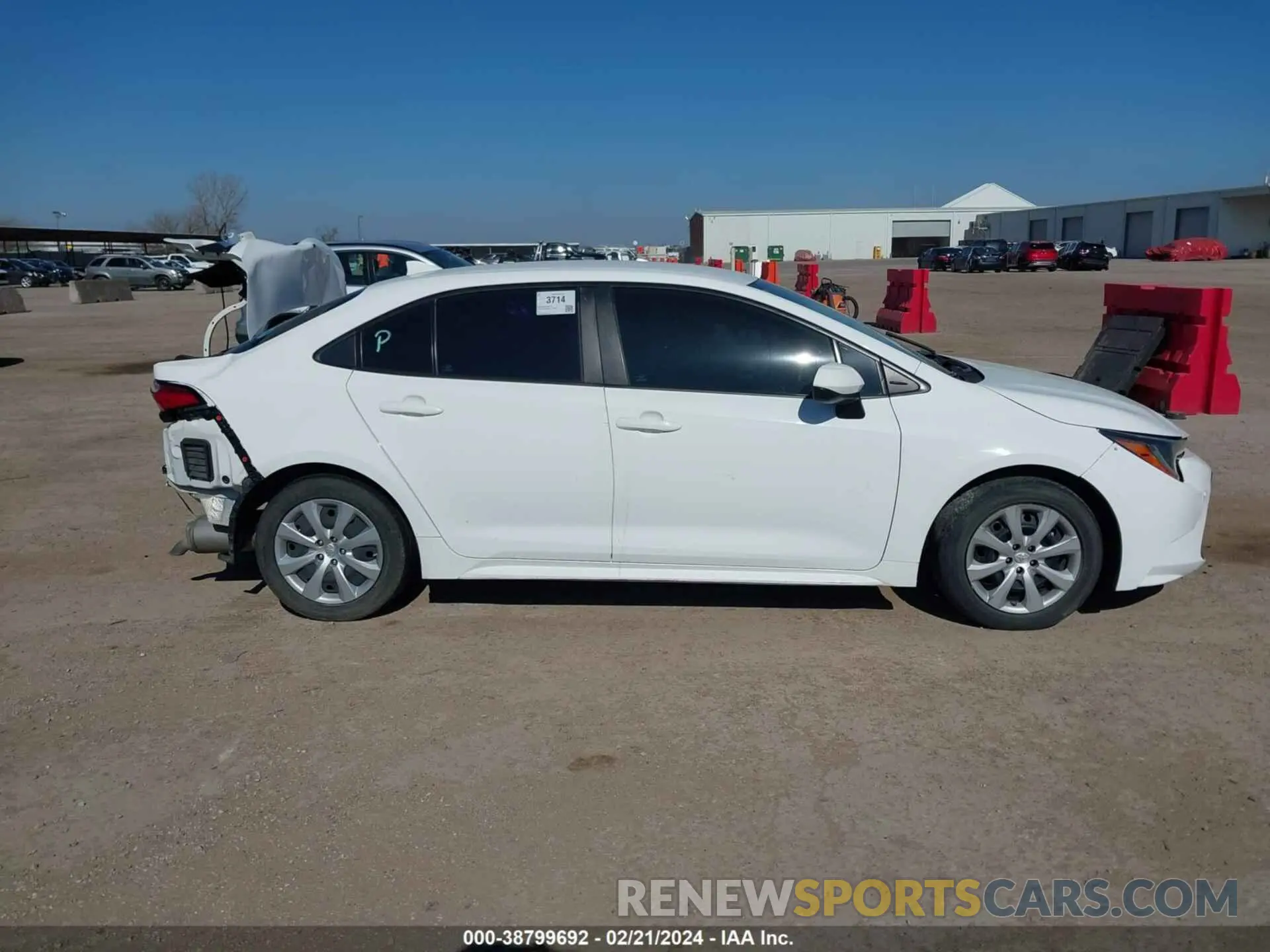 12 Photograph of a damaged car 5YFEPRAE5LP068059 TOYOTA COROLLA 2020