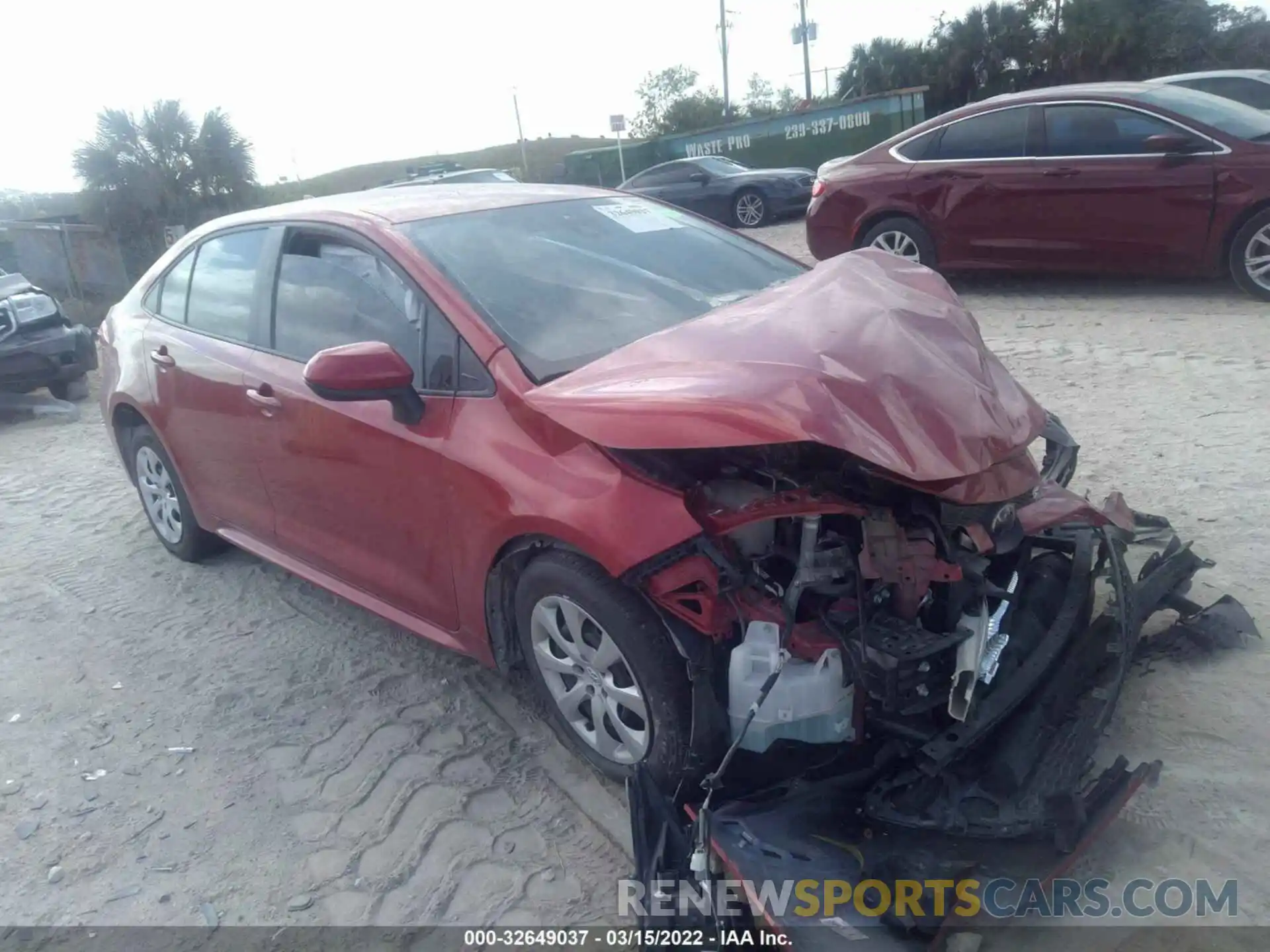 1 Photograph of a damaged car 5YFEPRAE5LP070541 TOYOTA COROLLA 2020