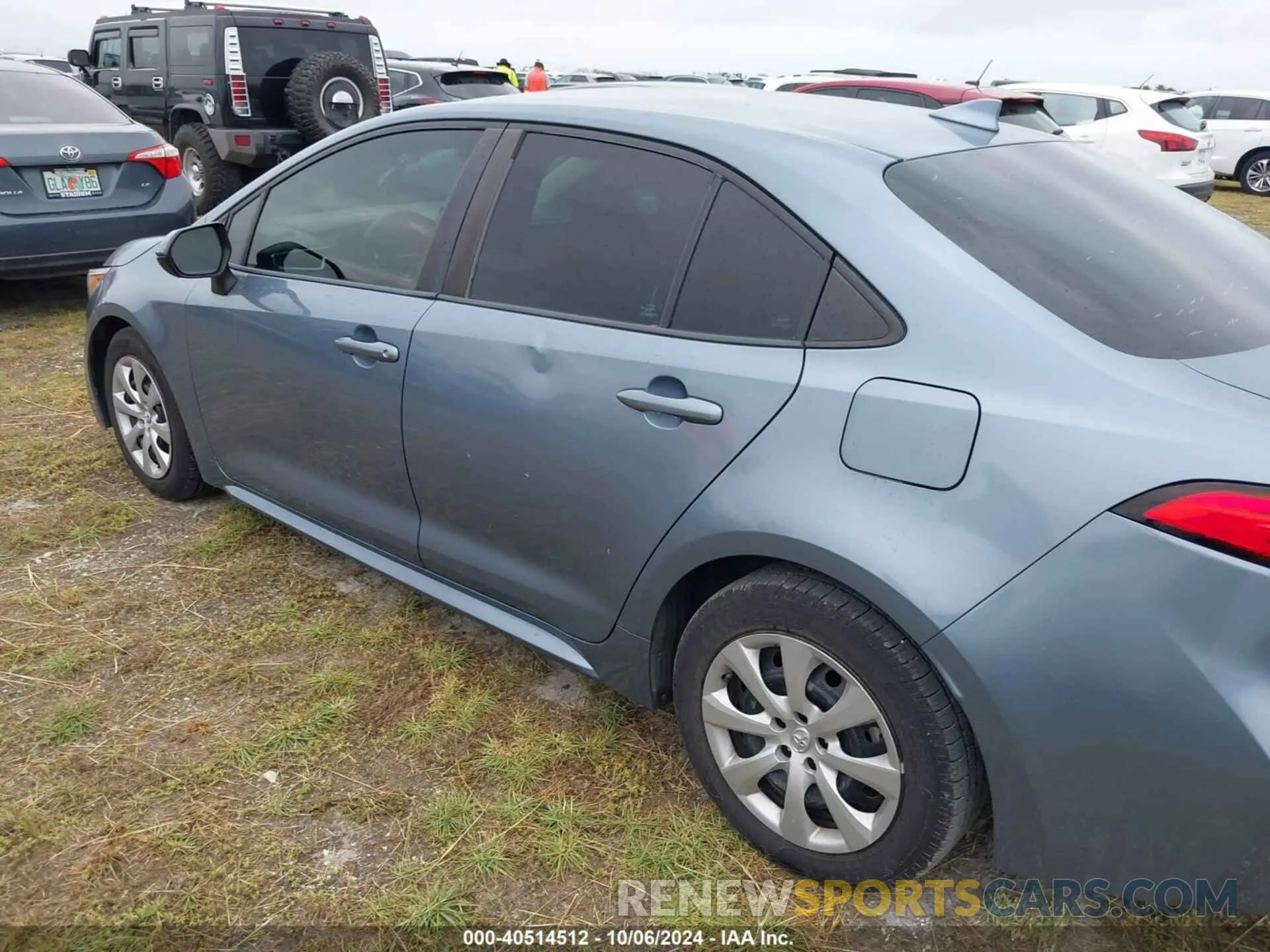 14 Photograph of a damaged car 5YFEPRAE5LP071849 TOYOTA COROLLA 2020