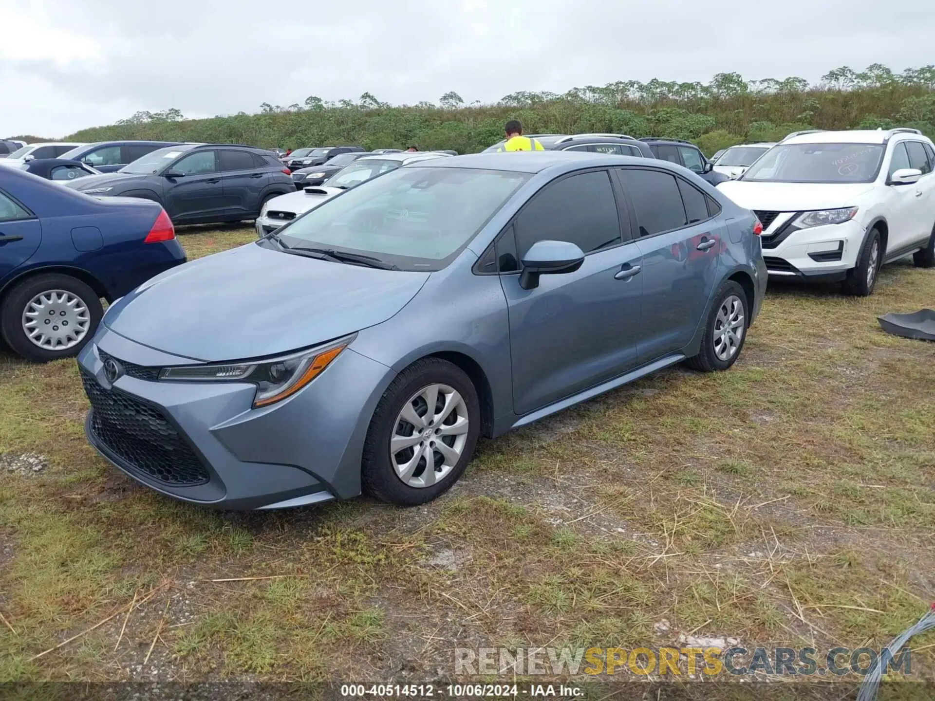 2 Photograph of a damaged car 5YFEPRAE5LP071849 TOYOTA COROLLA 2020