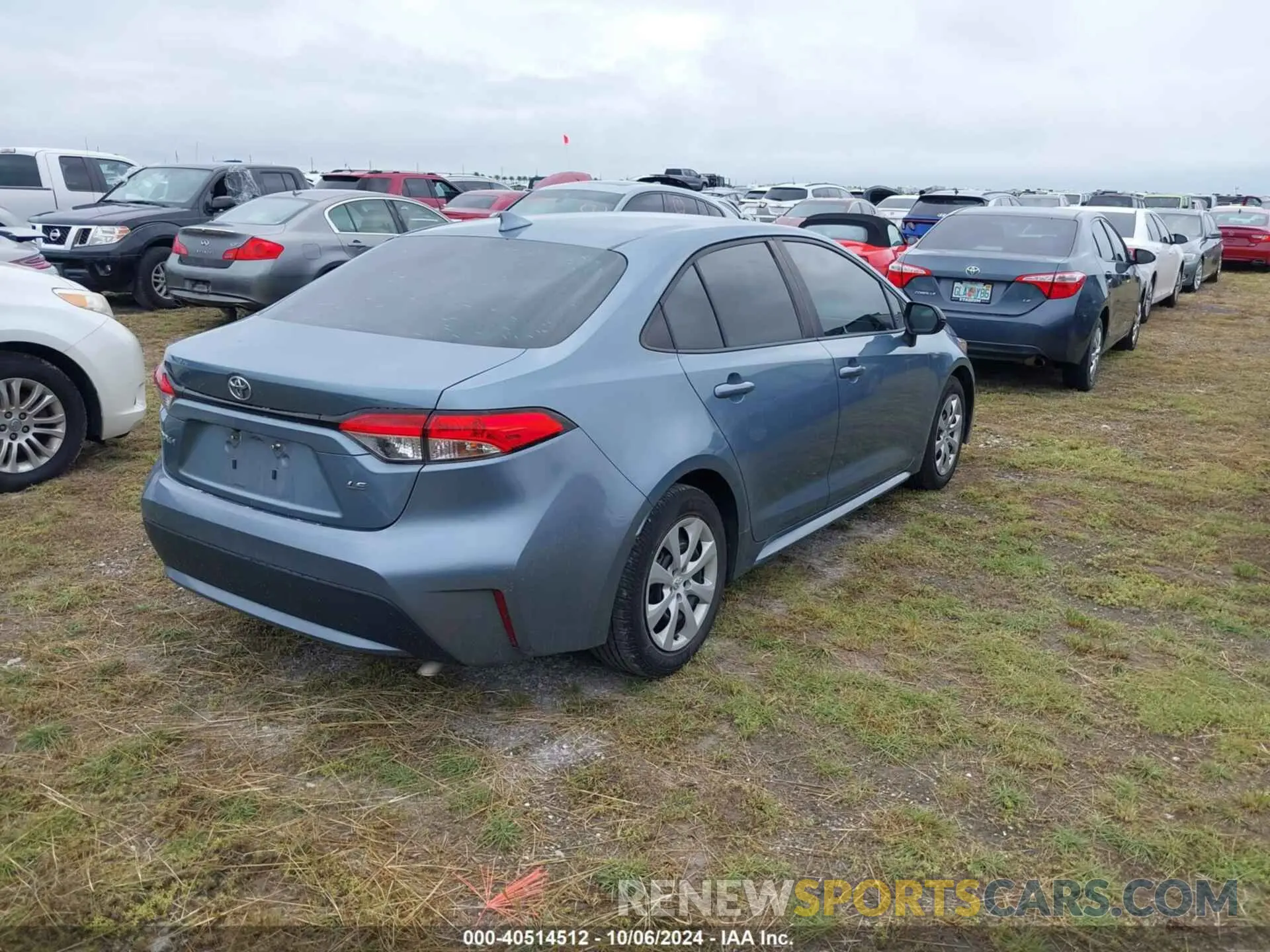 4 Photograph of a damaged car 5YFEPRAE5LP071849 TOYOTA COROLLA 2020