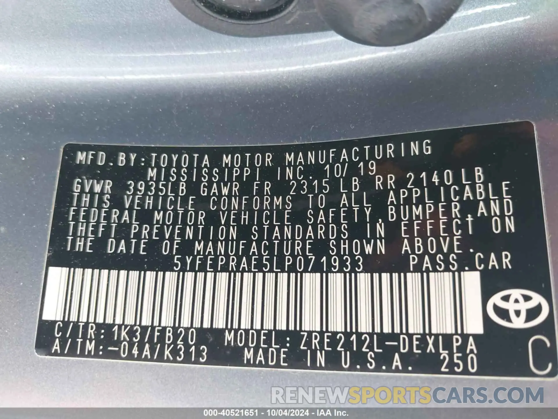 9 Photograph of a damaged car 5YFEPRAE5LP071933 TOYOTA COROLLA 2020