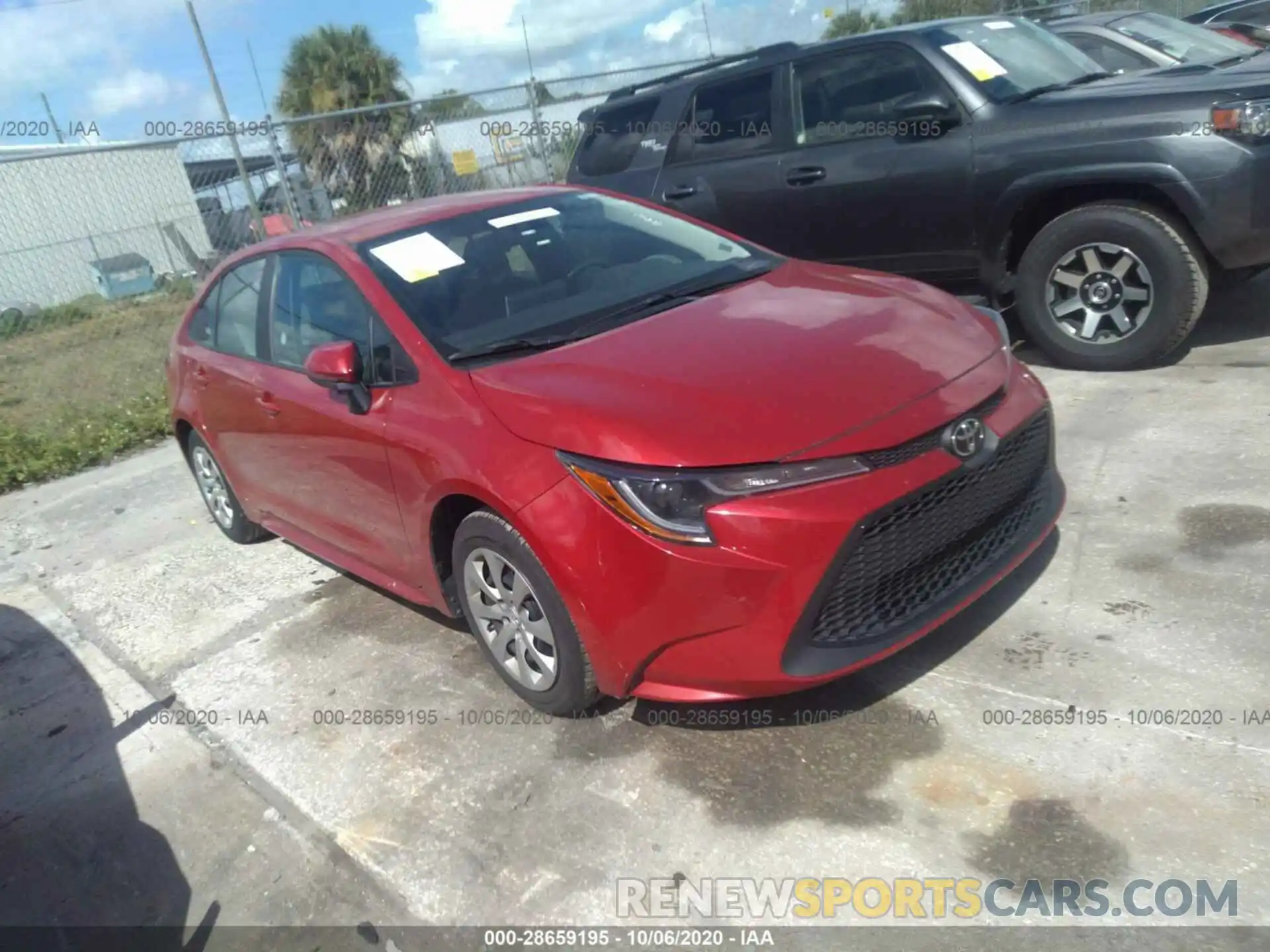 1 Photograph of a damaged car 5YFEPRAE5LP076033 TOYOTA COROLLA 2020