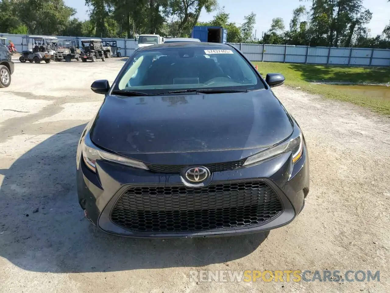 5 Photograph of a damaged car 5YFEPRAE5LP076386 TOYOTA COROLLA 2020