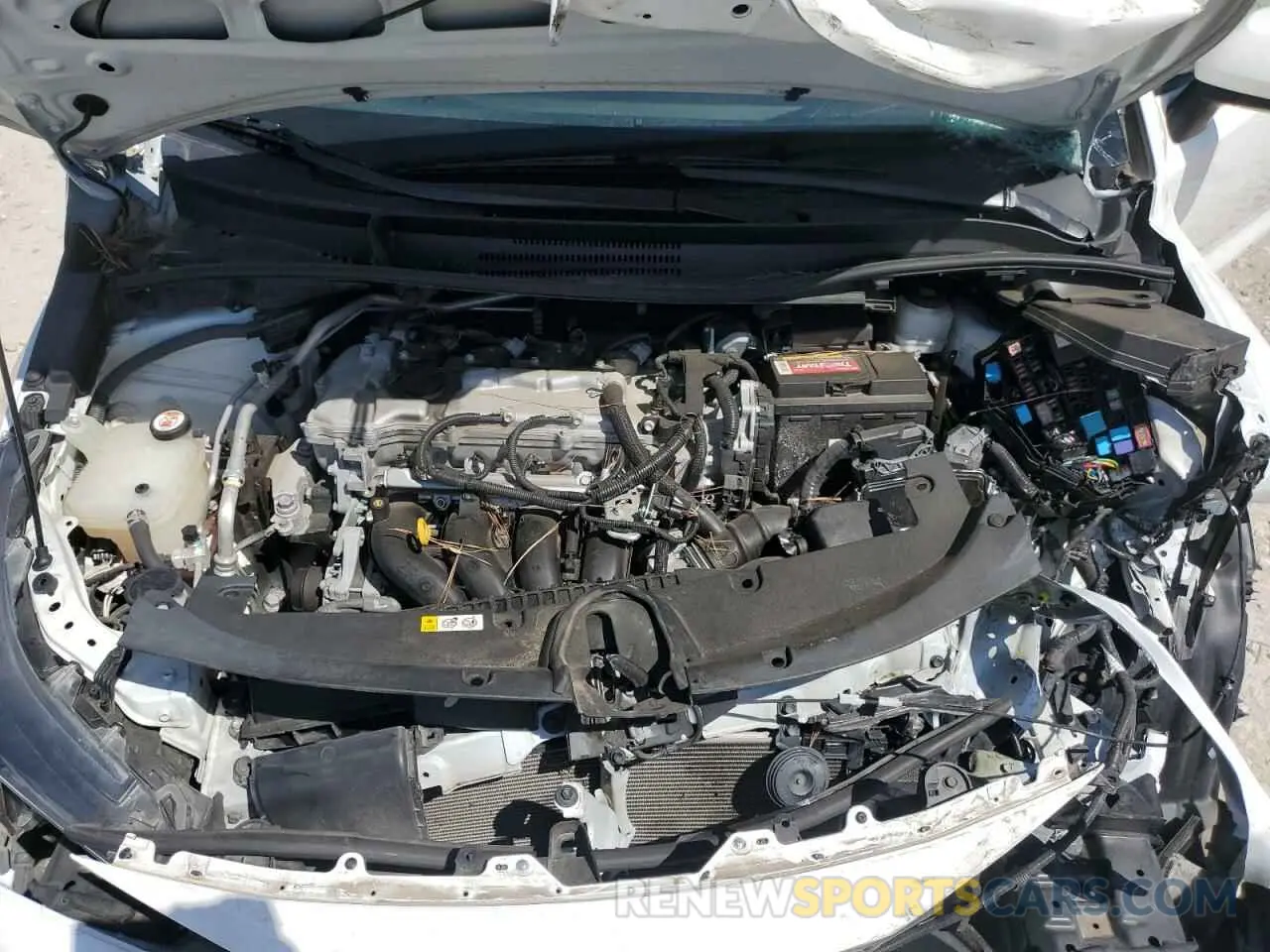 11 Photograph of a damaged car 5YFEPRAE5LP102629 TOYOTA COROLLA 2020