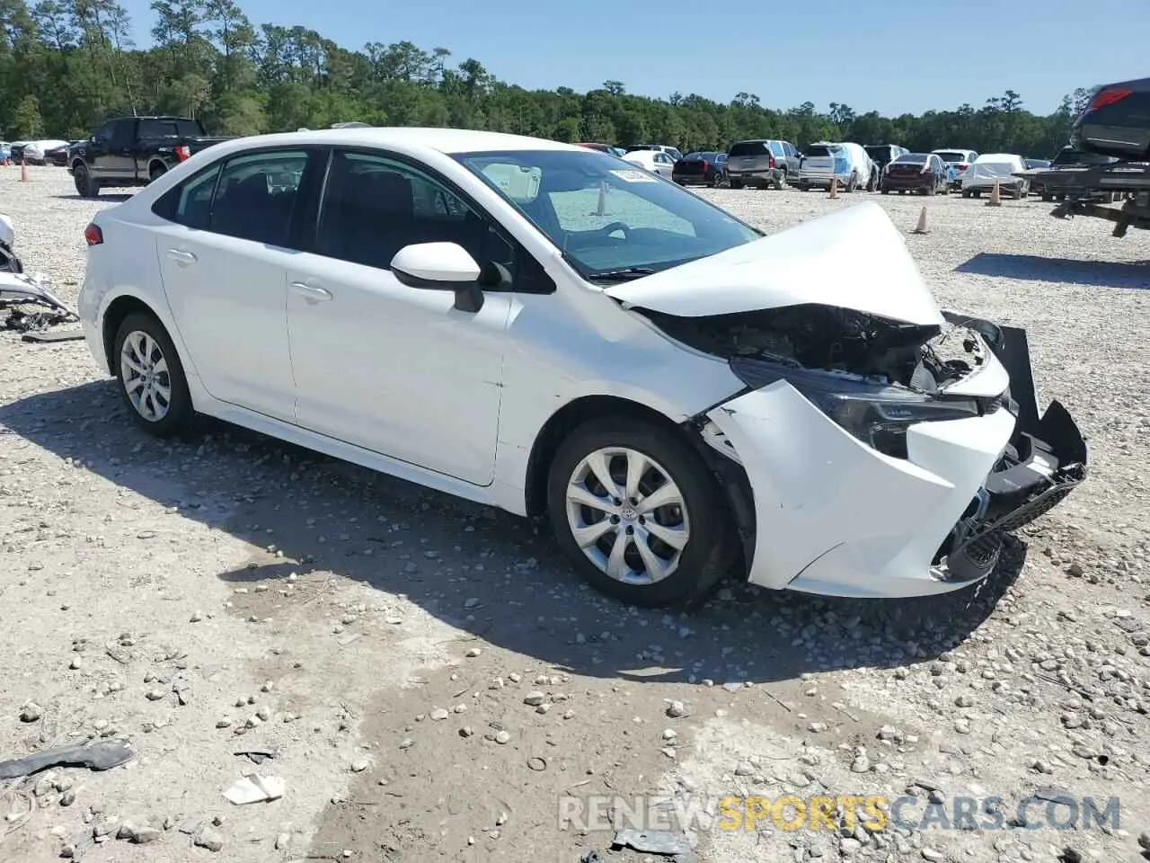 4 Photograph of a damaged car 5YFEPRAE5LP102629 TOYOTA COROLLA 2020