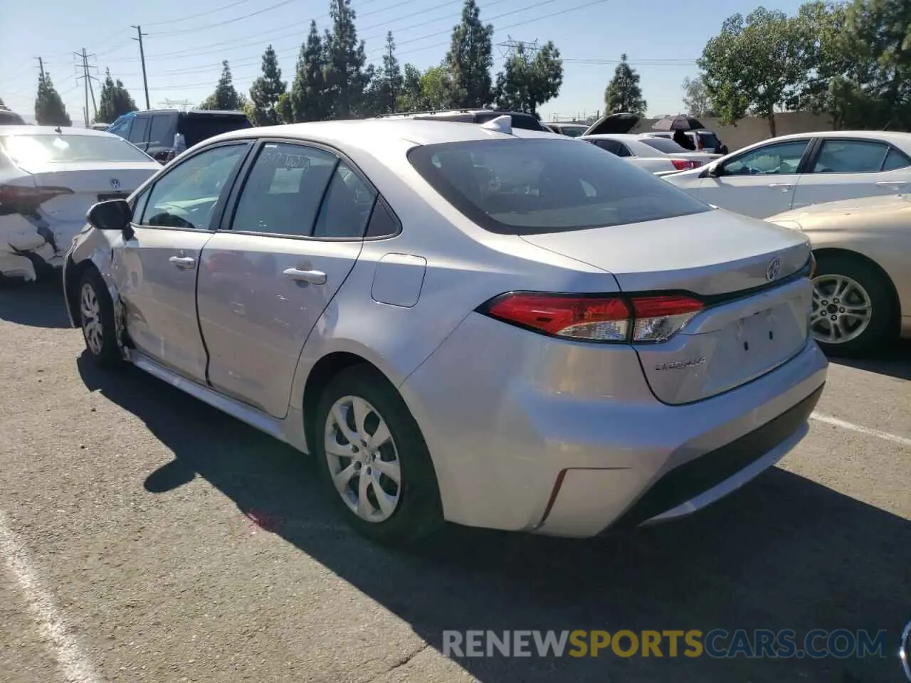 3 Photograph of a damaged car 5YFEPRAE5LP106356 TOYOTA COROLLA 2020