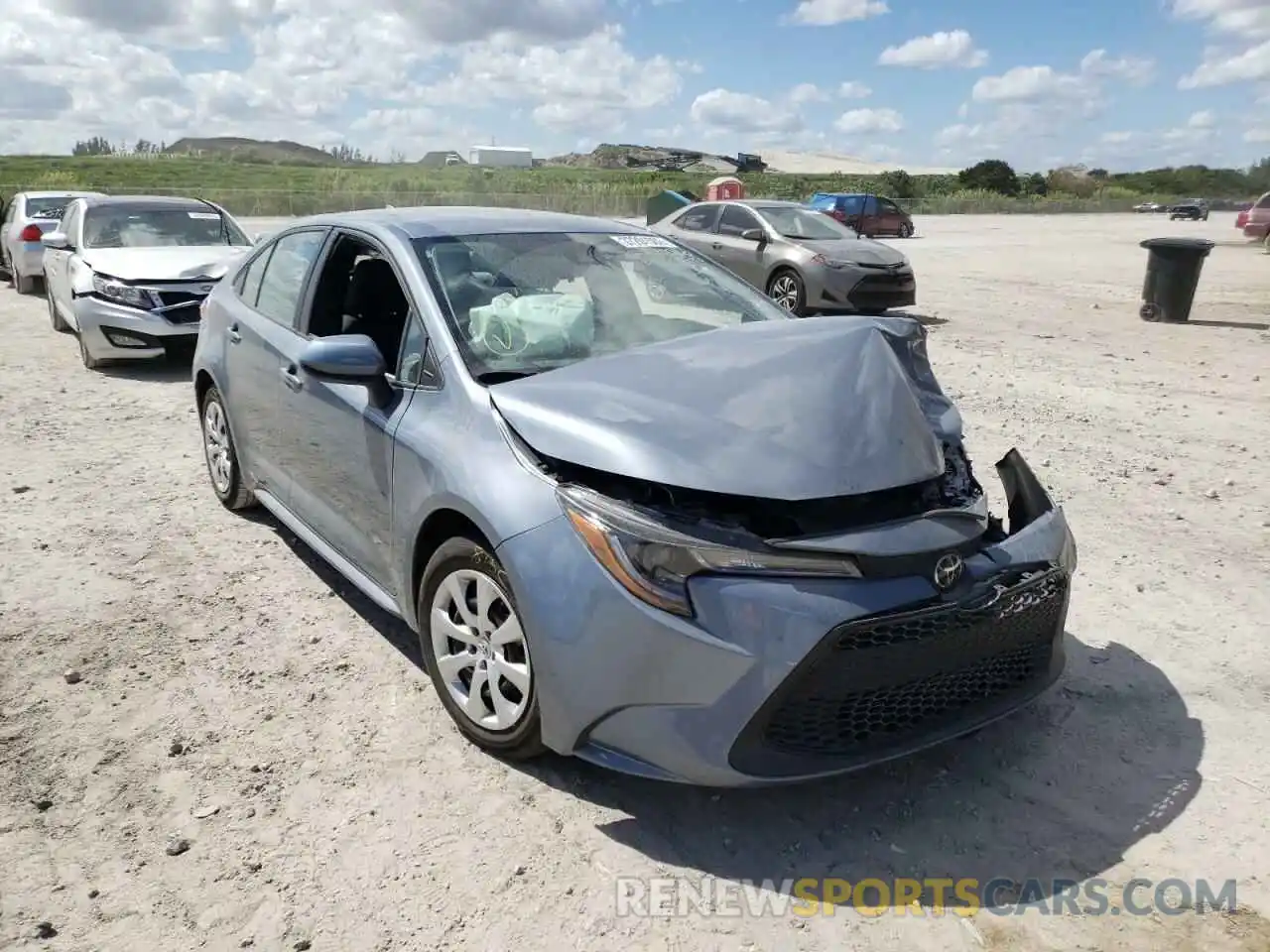 1 Photograph of a damaged car 5YFEPRAE5LP108107 TOYOTA COROLLA 2020