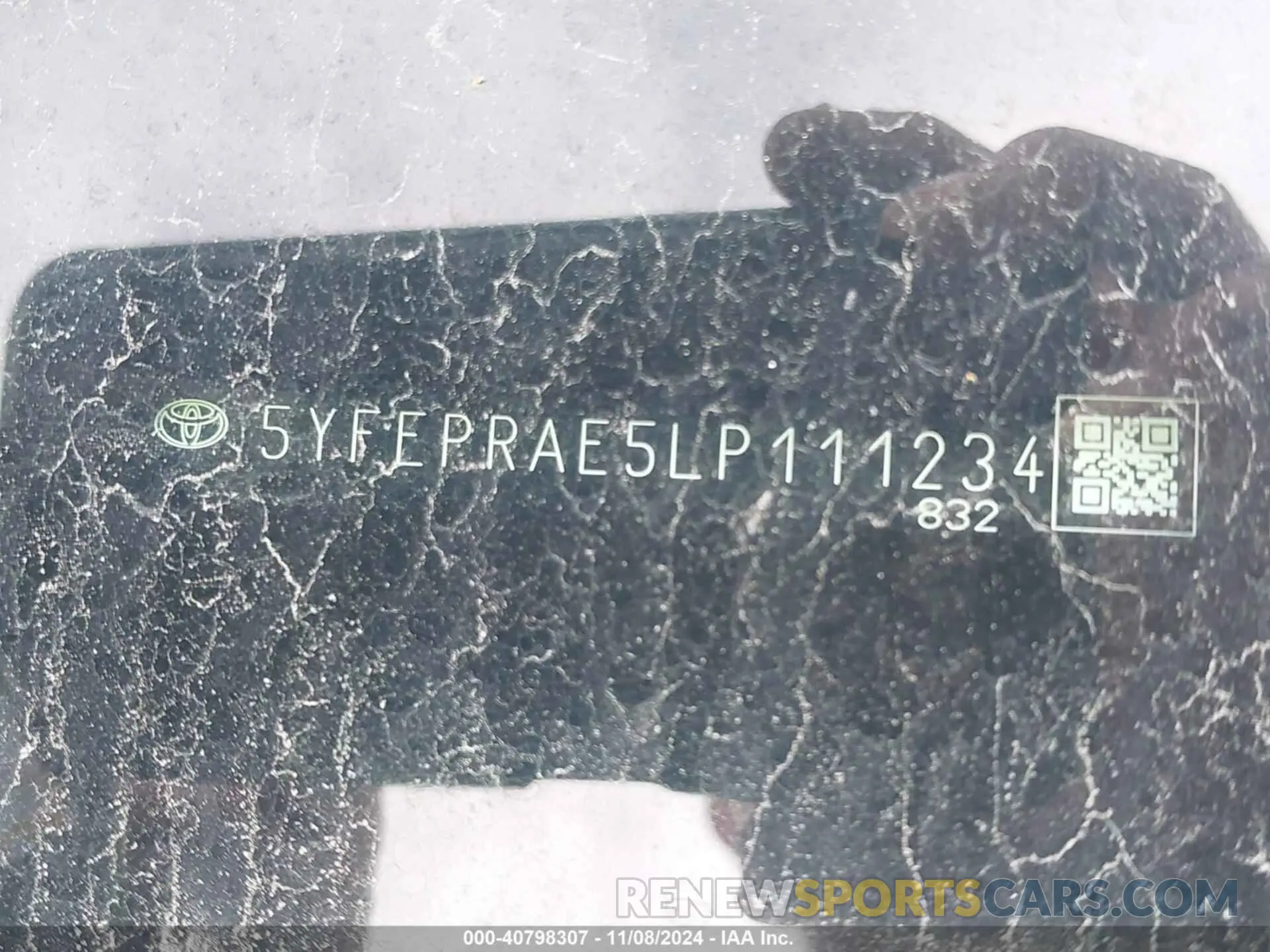 8 Photograph of a damaged car 5YFEPRAE5LP111234 TOYOTA COROLLA 2020