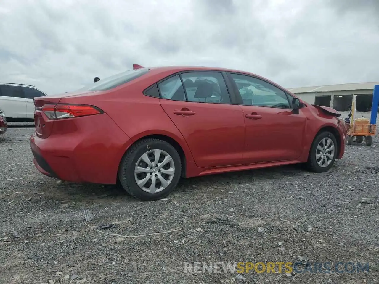 3 Photograph of a damaged car 5YFEPRAE5LP114229 TOYOTA COROLLA 2020