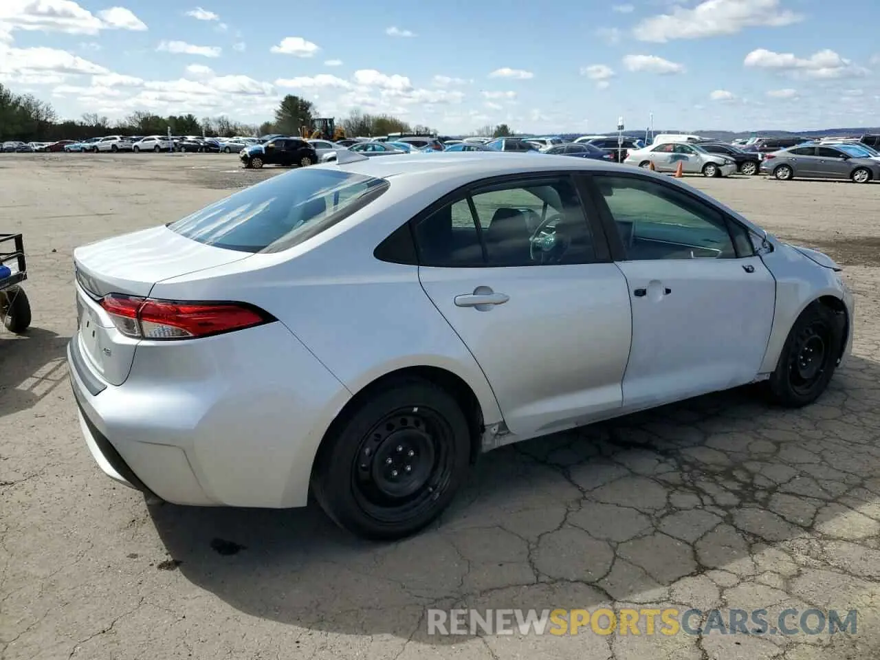 3 Photograph of a damaged car 5YFEPRAE5LP132682 TOYOTA COROLLA 2020