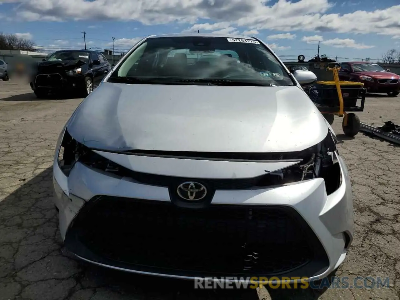 5 Photograph of a damaged car 5YFEPRAE5LP132682 TOYOTA COROLLA 2020