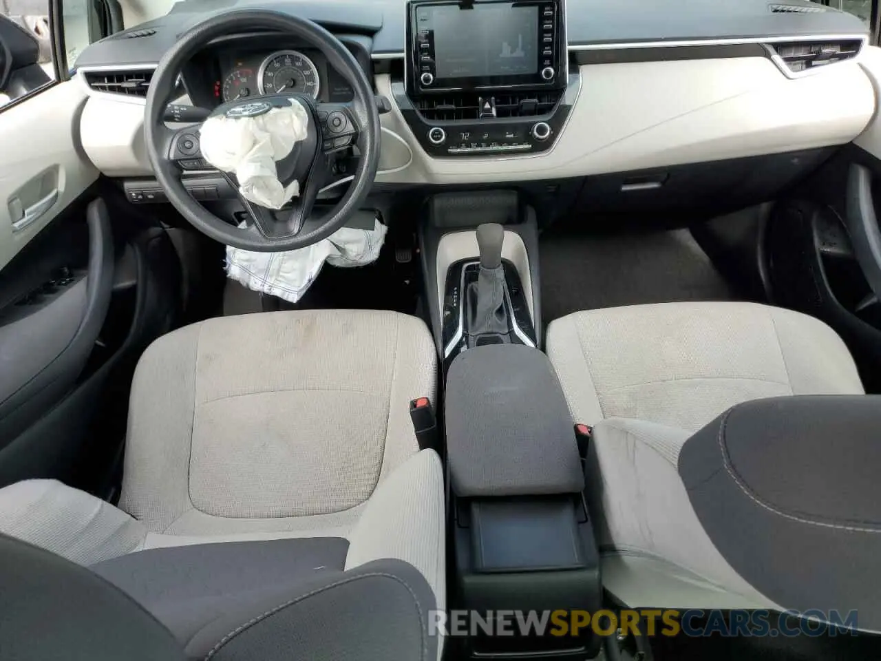 8 Photograph of a damaged car 5YFEPRAE5LP132892 TOYOTA COROLLA 2020
