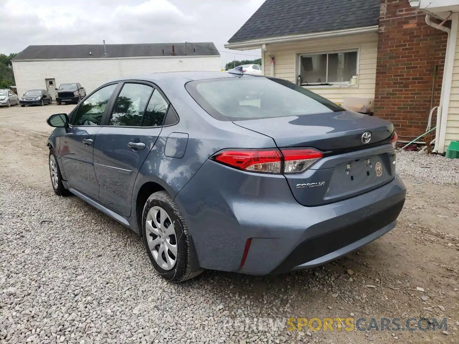 3 Photograph of a damaged car 5YFEPRAE5LP141110 TOYOTA COROLLA 2020