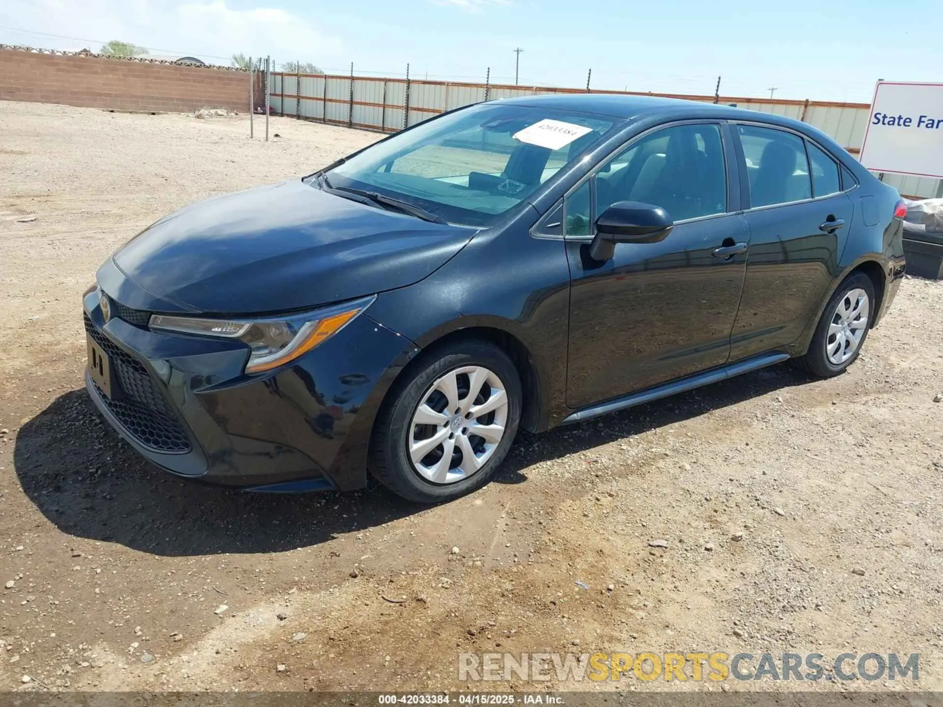 2 Photograph of a damaged car 5YFEPRAE5LP144203 TOYOTA COROLLA 2020