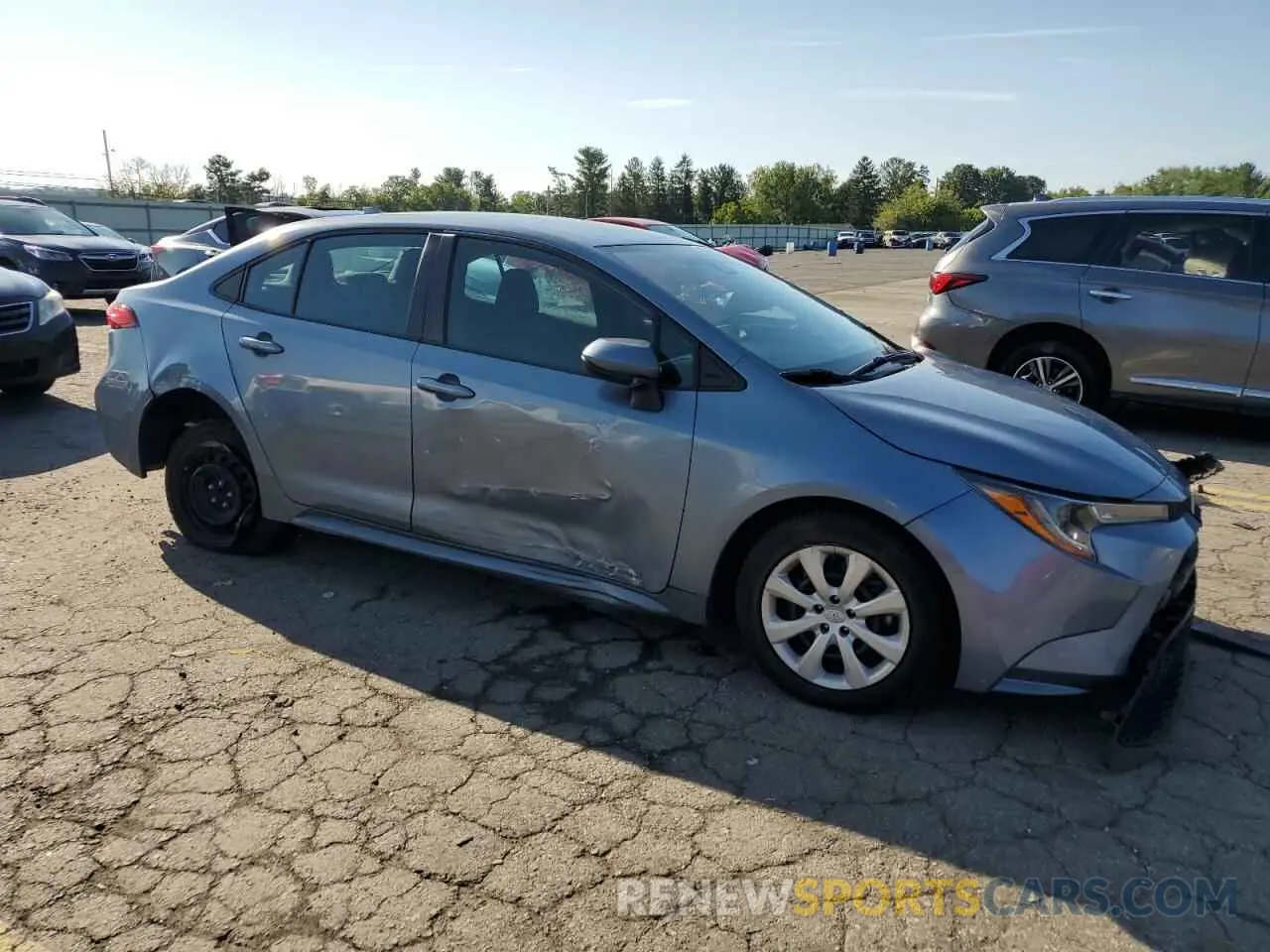4 Photograph of a damaged car 5YFEPRAE6LP024510 TOYOTA COROLLA 2020