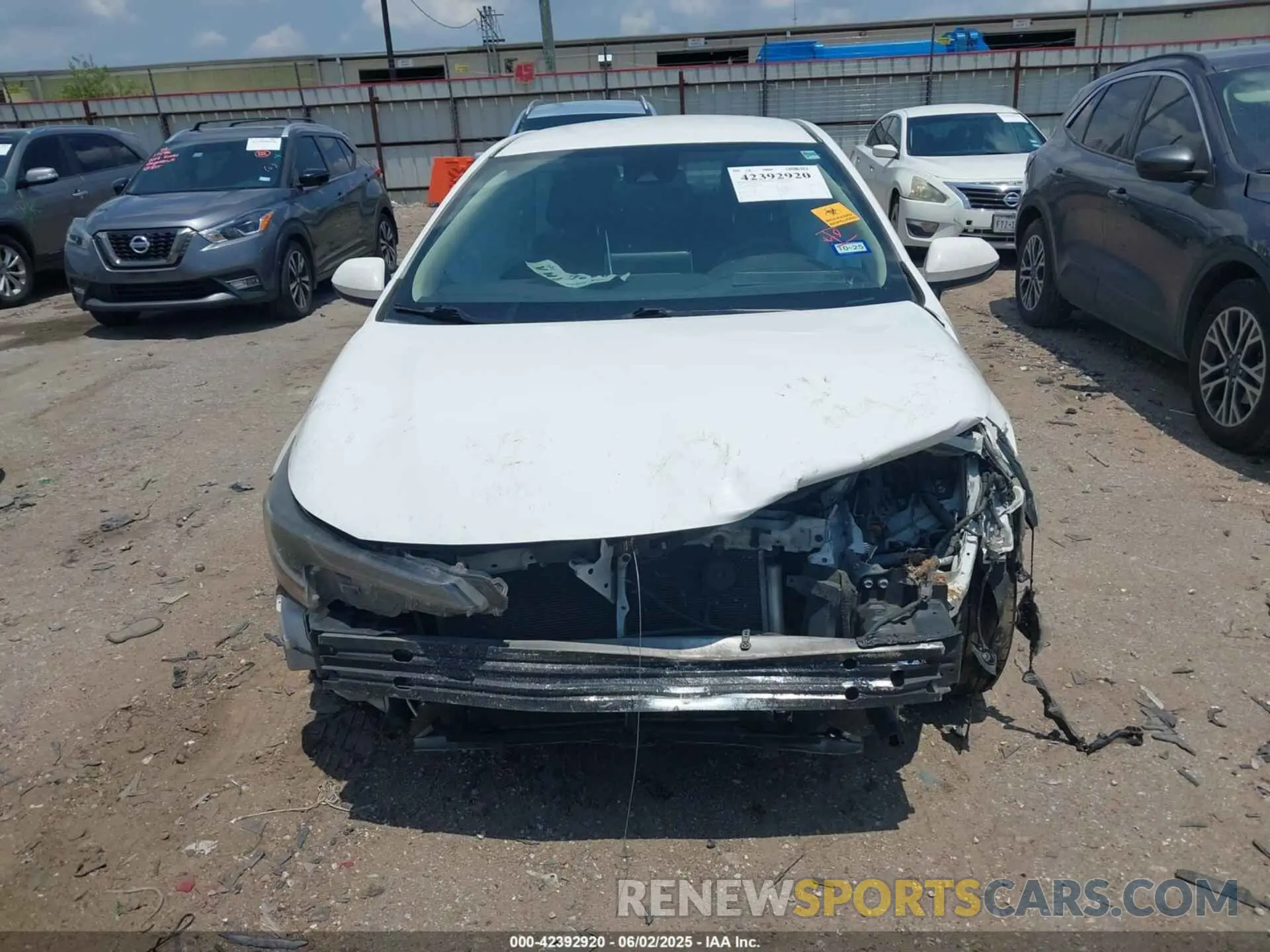 12 Photograph of a damaged car 5YFEPRAE6LP042103 TOYOTA COROLLA 2020