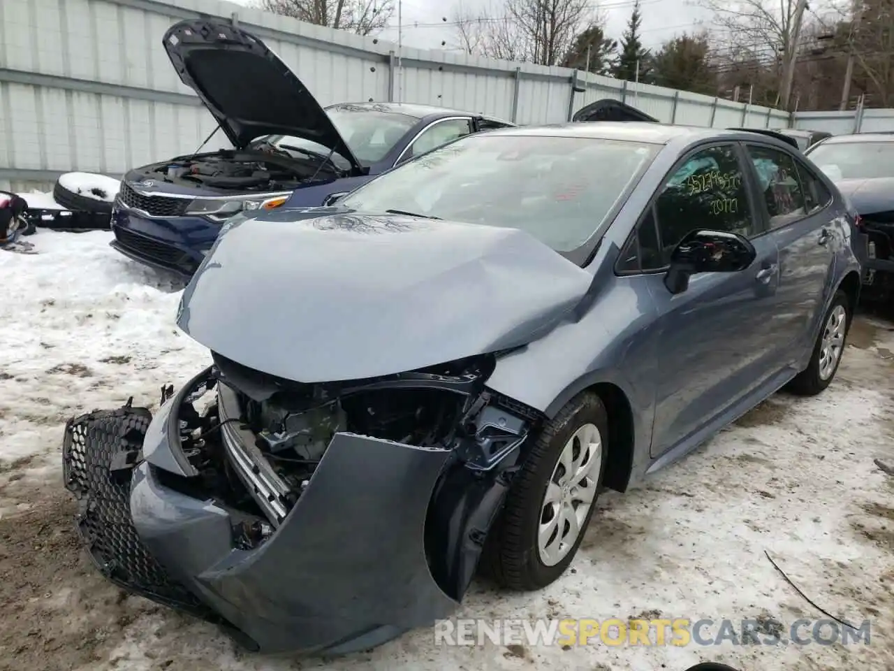 2 Photograph of a damaged car 5YFEPRAE6LP049701 TOYOTA COROLLA 2020