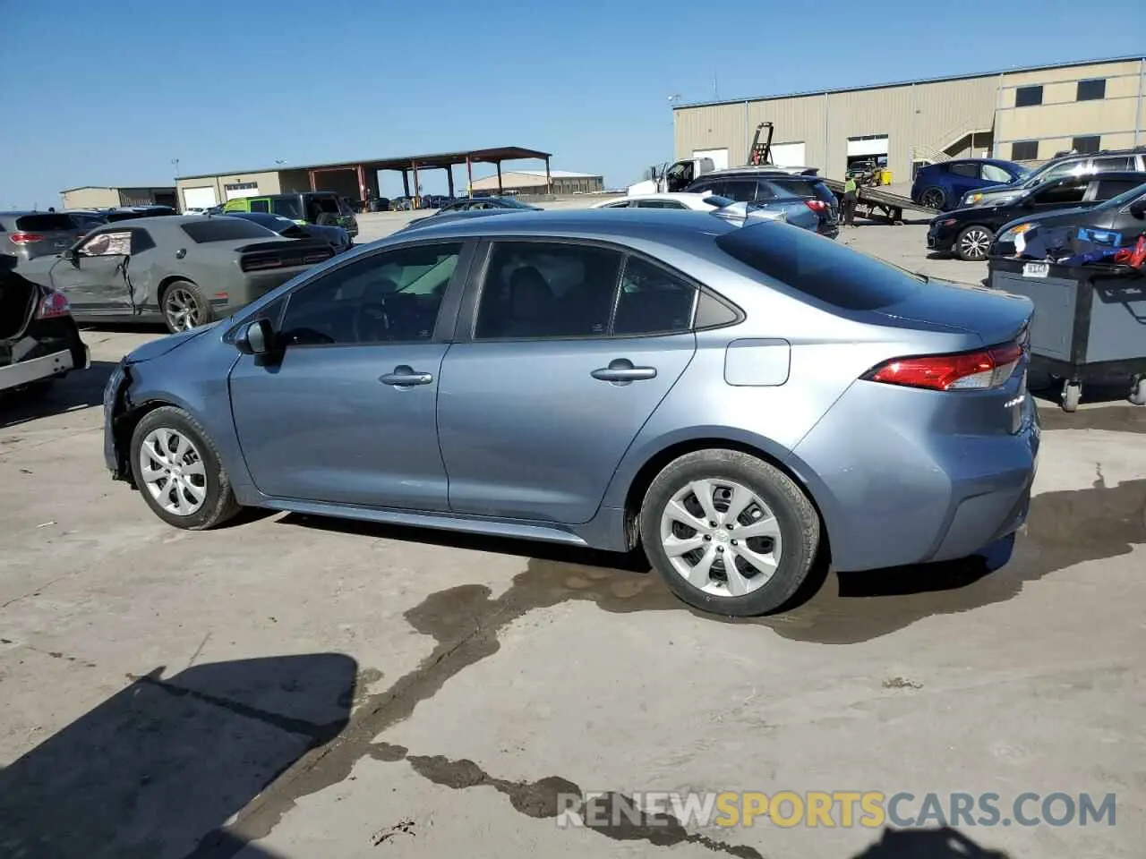 2 Photograph of a damaged car 5YFEPRAE6LP050489 TOYOTA COROLLA 2020