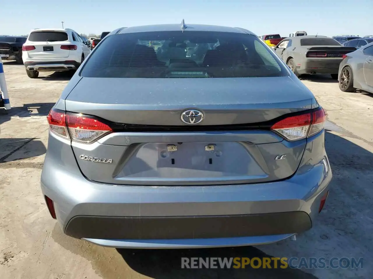 6 Photograph of a damaged car 5YFEPRAE6LP050489 TOYOTA COROLLA 2020