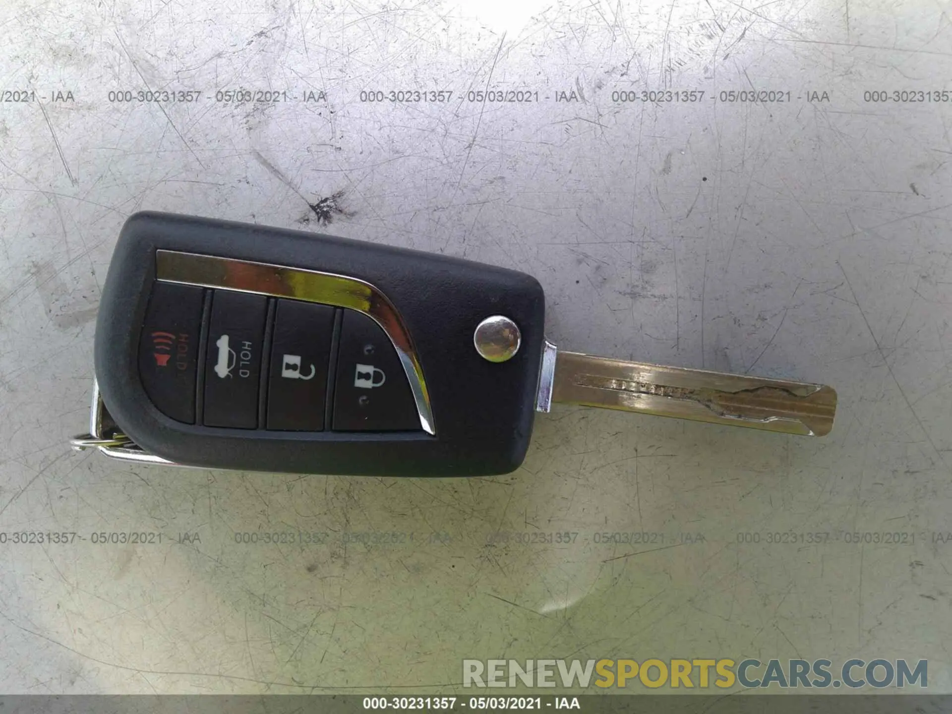 11 Photograph of a damaged car 5YFEPRAE6LP058236 TOYOTA COROLLA 2020