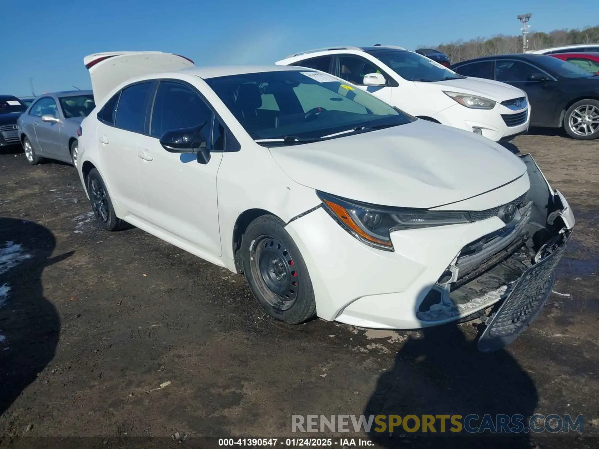 1 Photograph of a damaged car 5YFEPRAE6LP058351 TOYOTA COROLLA 2020