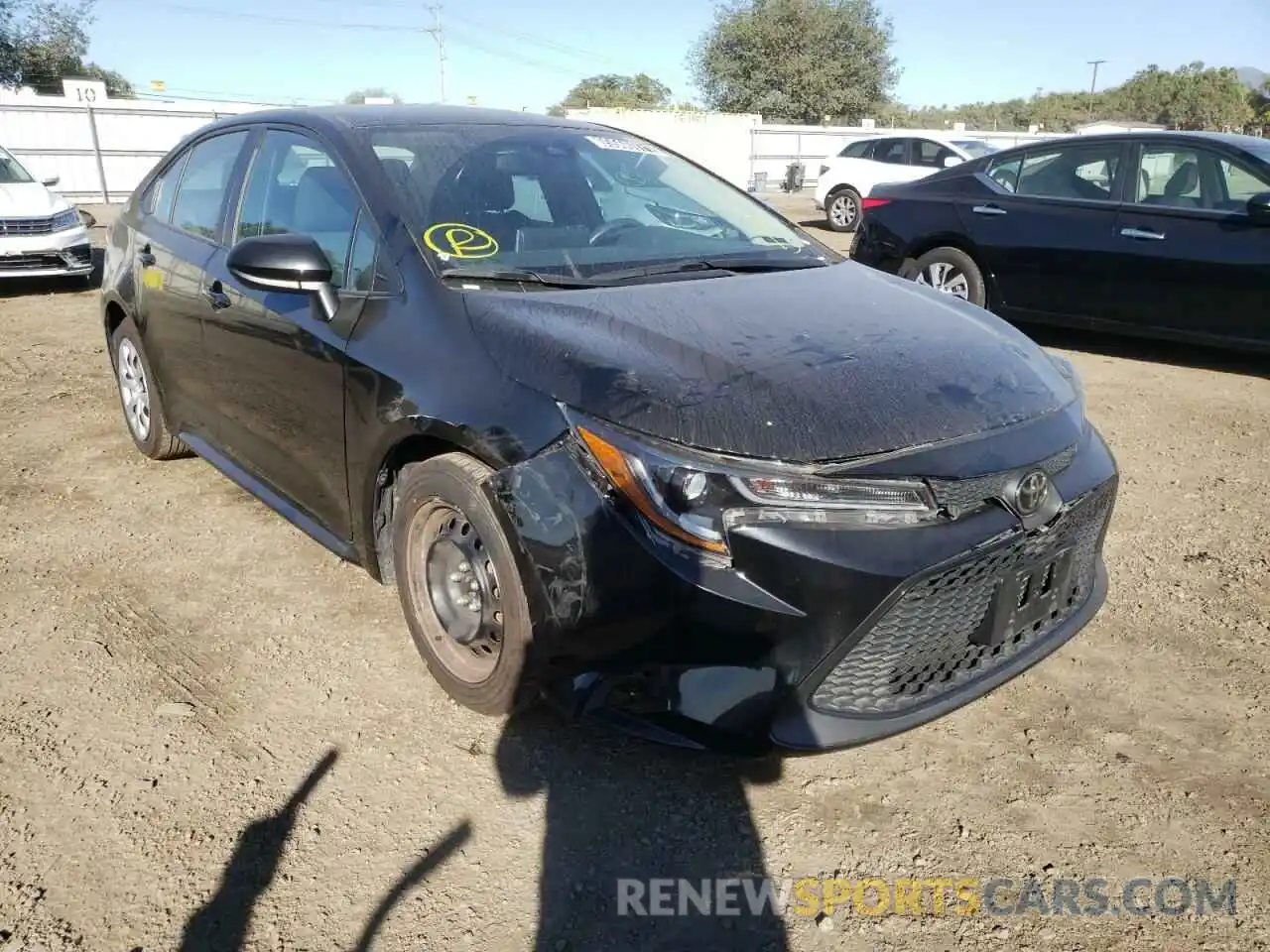 1 Photograph of a damaged car 5YFEPRAE6LP063940 TOYOTA COROLLA 2020