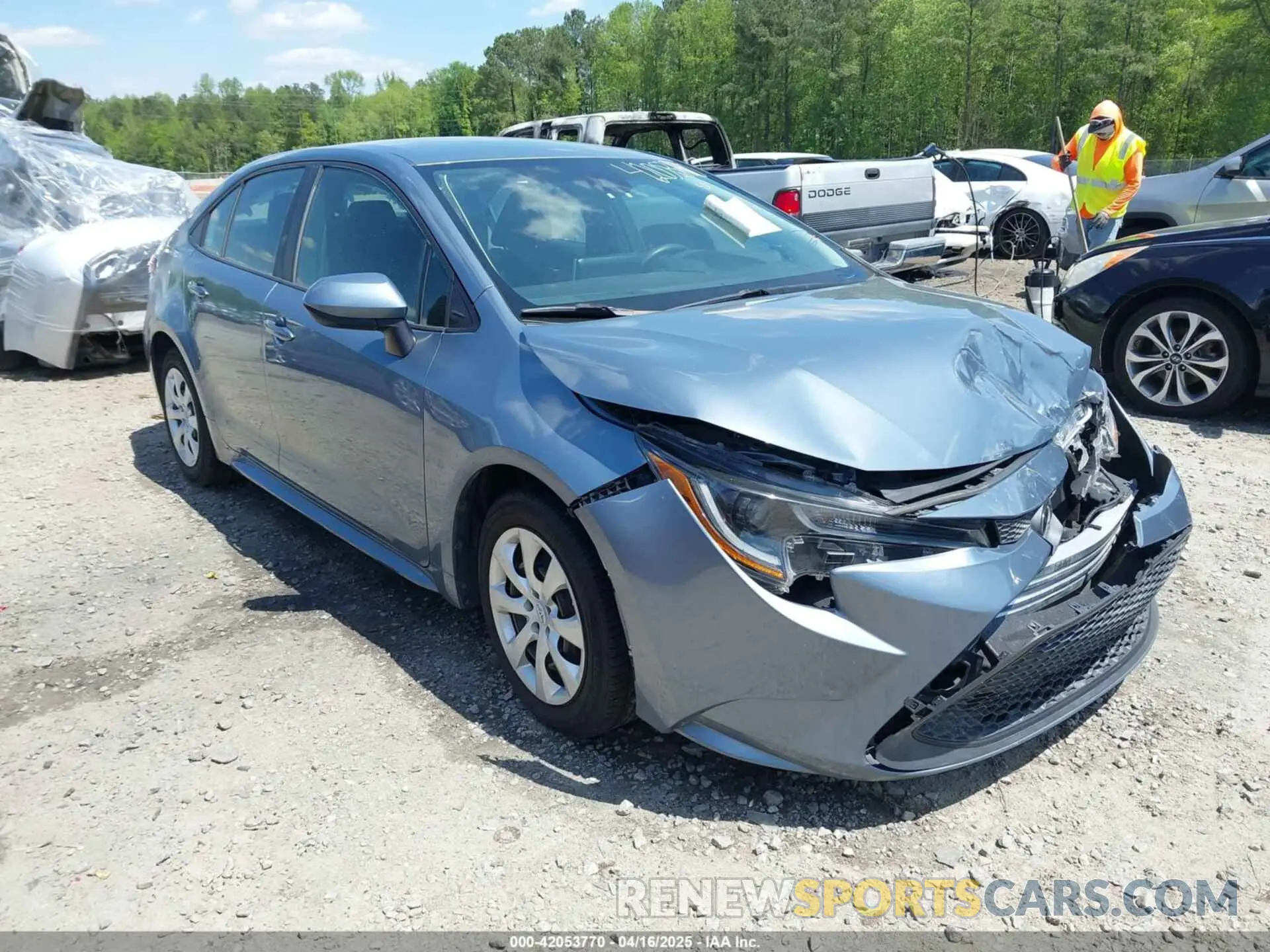 1 Photograph of a damaged car 5YFEPRAE6LP073111 TOYOTA COROLLA 2020
