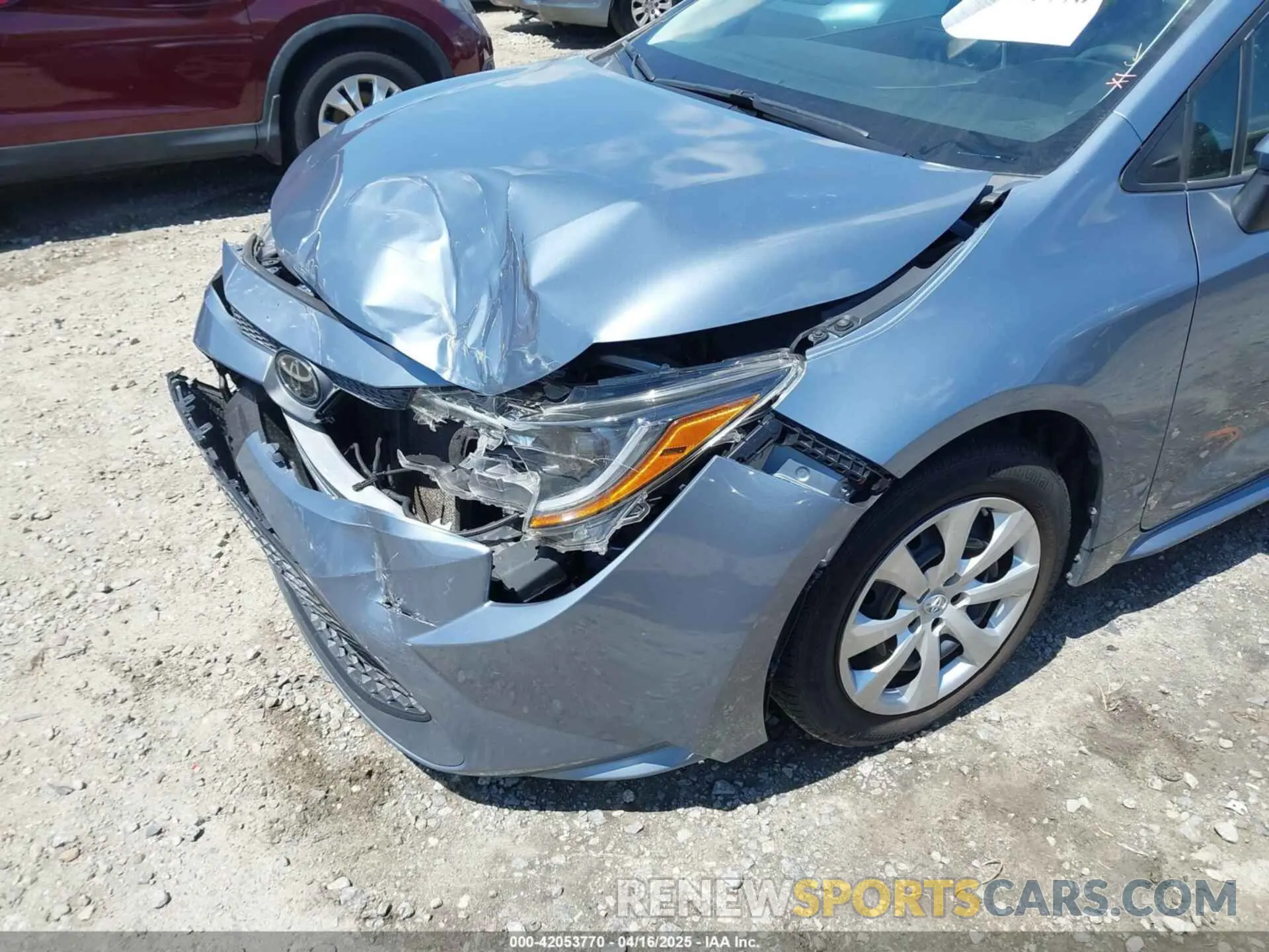 16 Photograph of a damaged car 5YFEPRAE6LP073111 TOYOTA COROLLA 2020