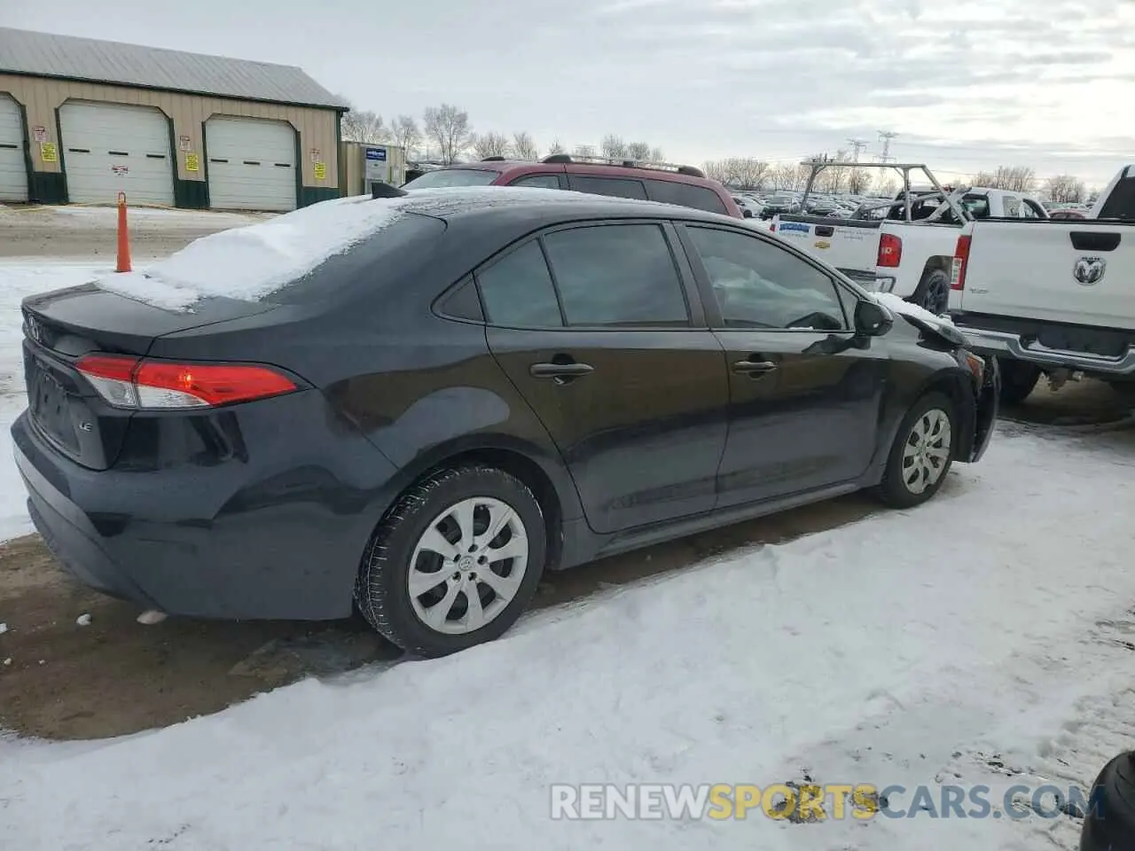 3 Photograph of a damaged car 5YFEPRAE6LP074064 TOYOTA COROLLA 2020
