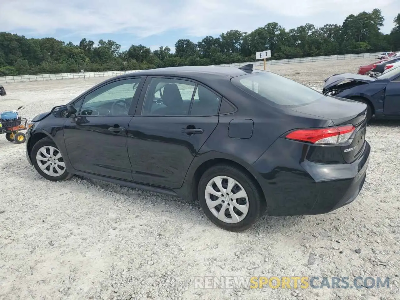 2 Photograph of a damaged car 5YFEPRAE6LP079099 TOYOTA COROLLA 2020