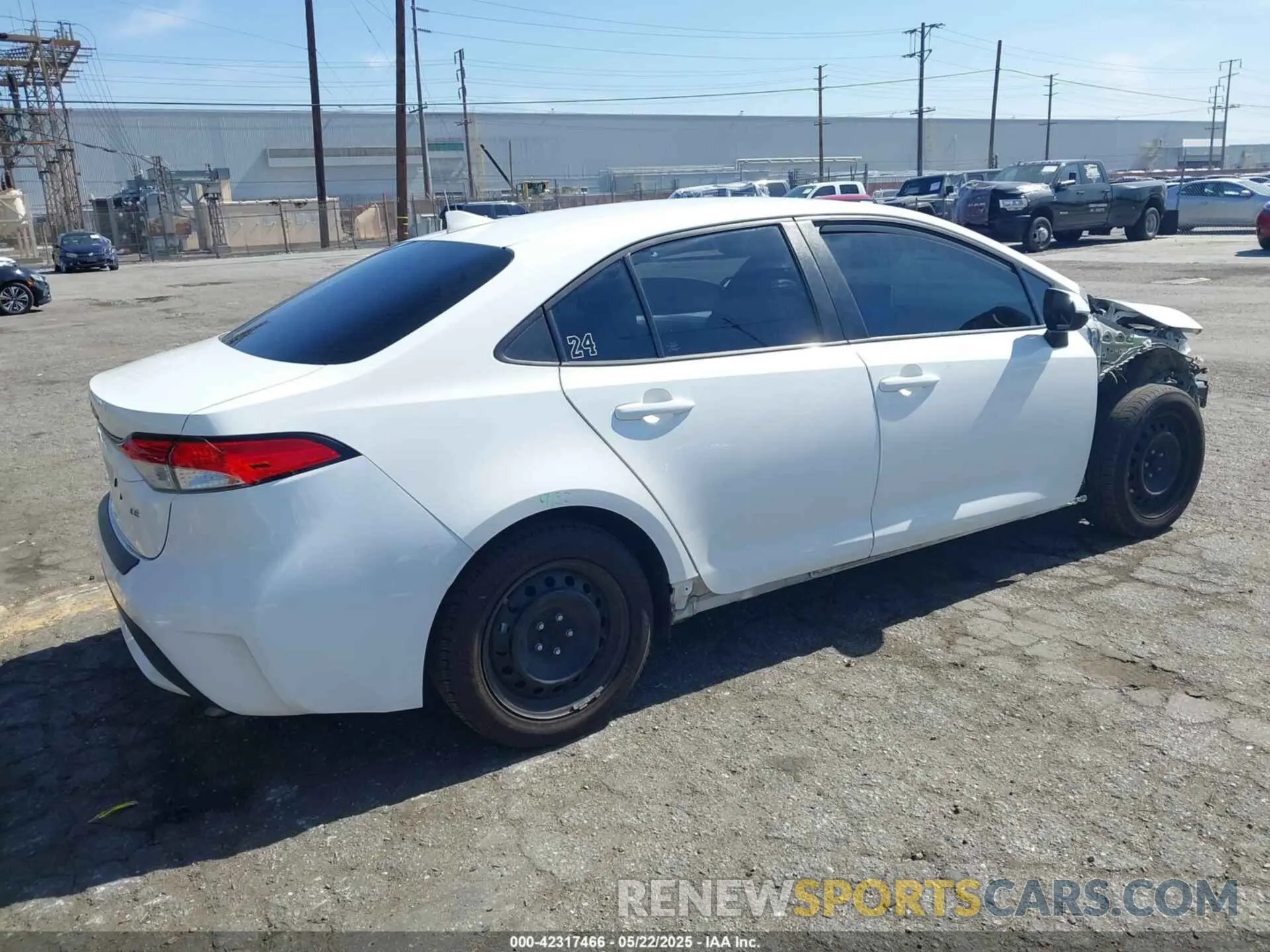 4 Photograph of a damaged car 5YFEPRAE6LP080222 TOYOTA COROLLA 2020