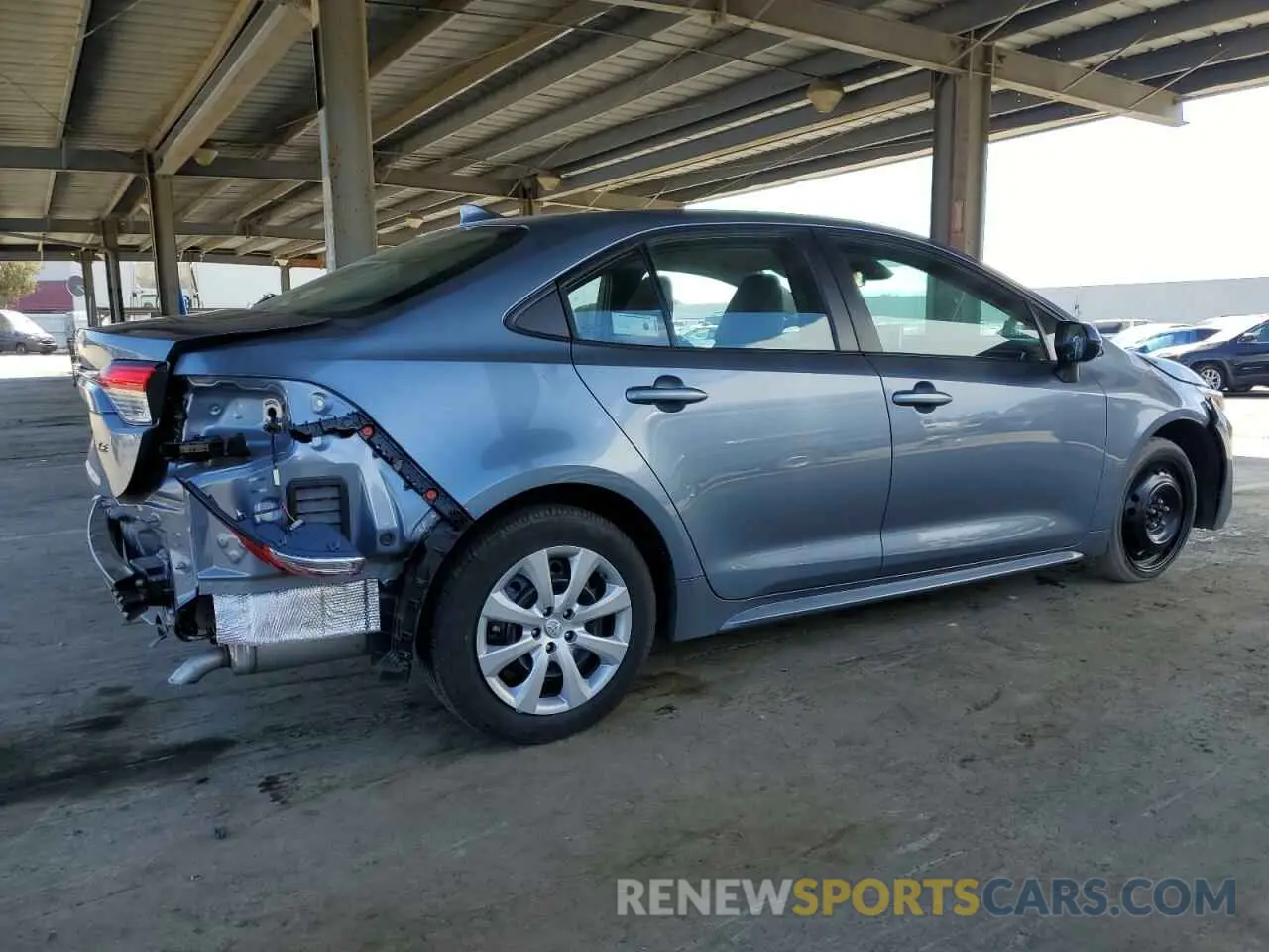3 Photograph of a damaged car 5YFEPRAE6LP081886 TOYOTA COROLLA 2020